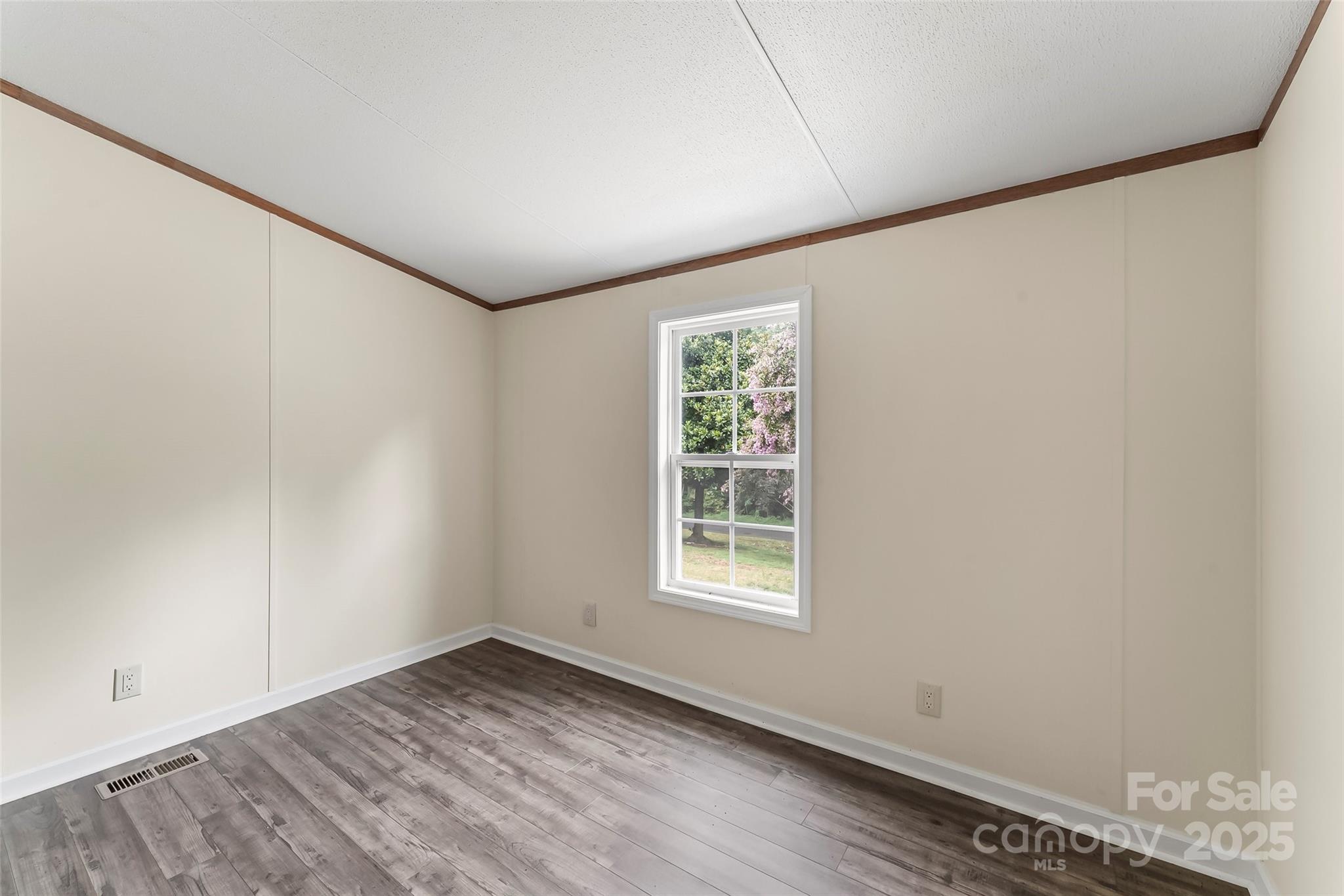 2236 Sisue Street — Morganton