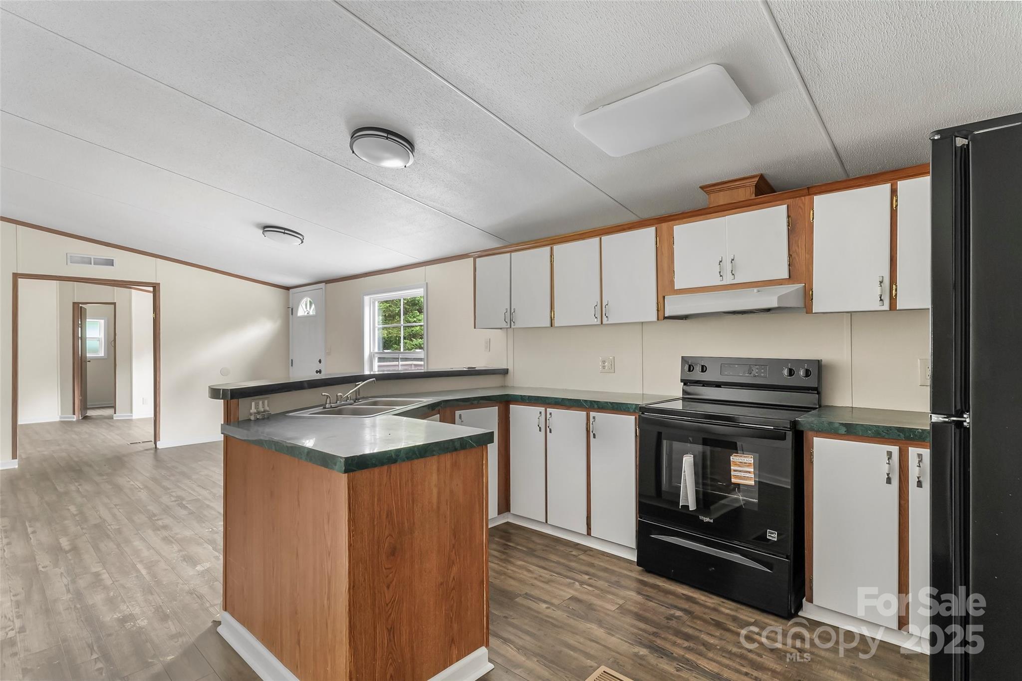 2236 Sisue Street — Morganton