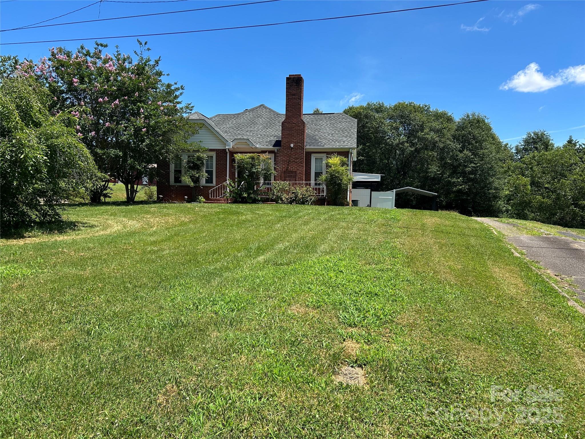 1349 US 221 Highway S — Rutherfordton