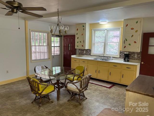 584 Groves Road — Union Mills