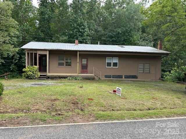 584 Groves Road — Union Mills