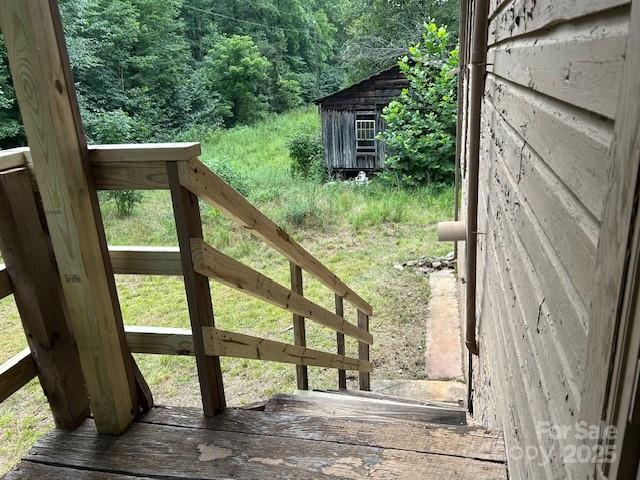 584 Groves Road — Union Mills