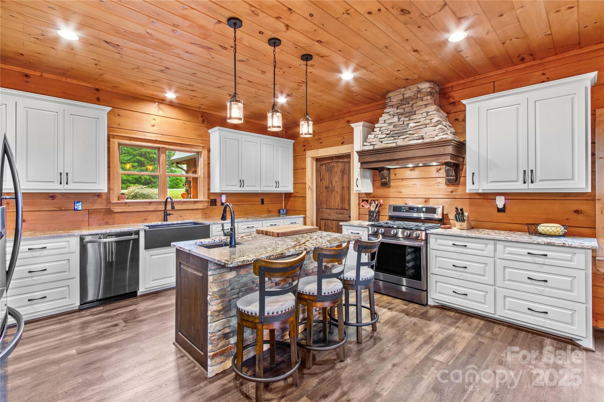 1220 Sierra Trace Road — Denton