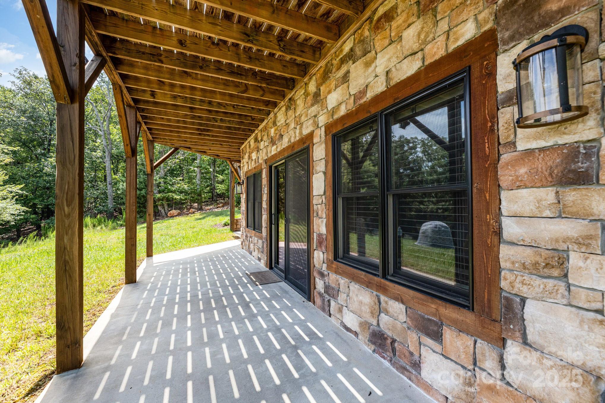 1220 Sierra Trace Road — Denton