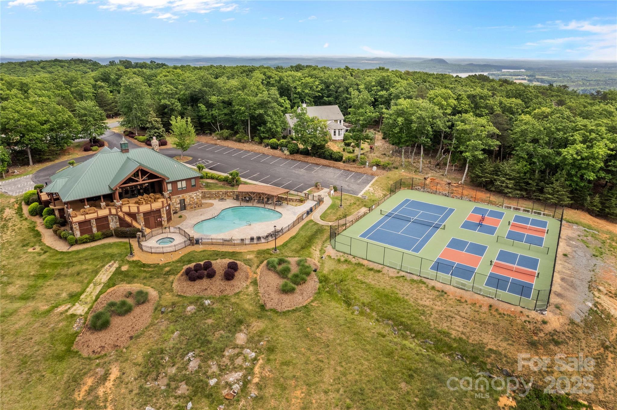1220 Sierra Trace Road — Denton