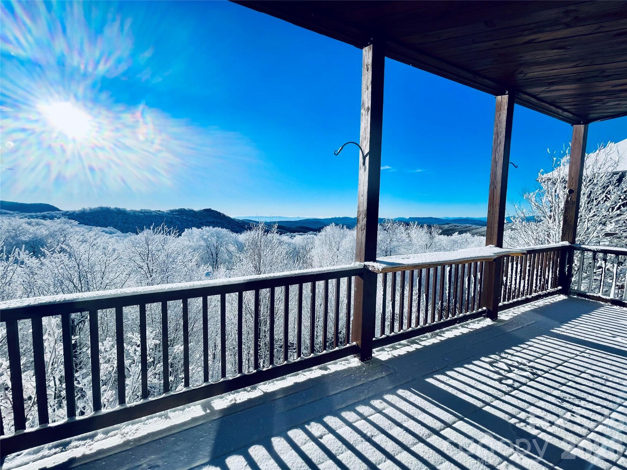 180 Windy Knoll — Banner Elk