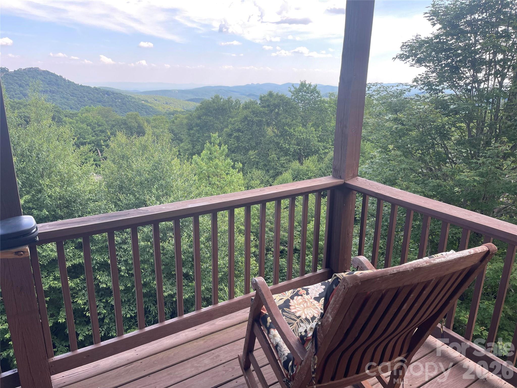 180 Windy Knoll — Banner Elk