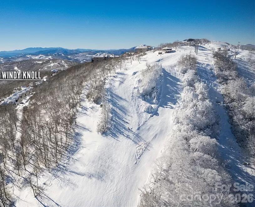 180 Windy Knoll — Banner Elk