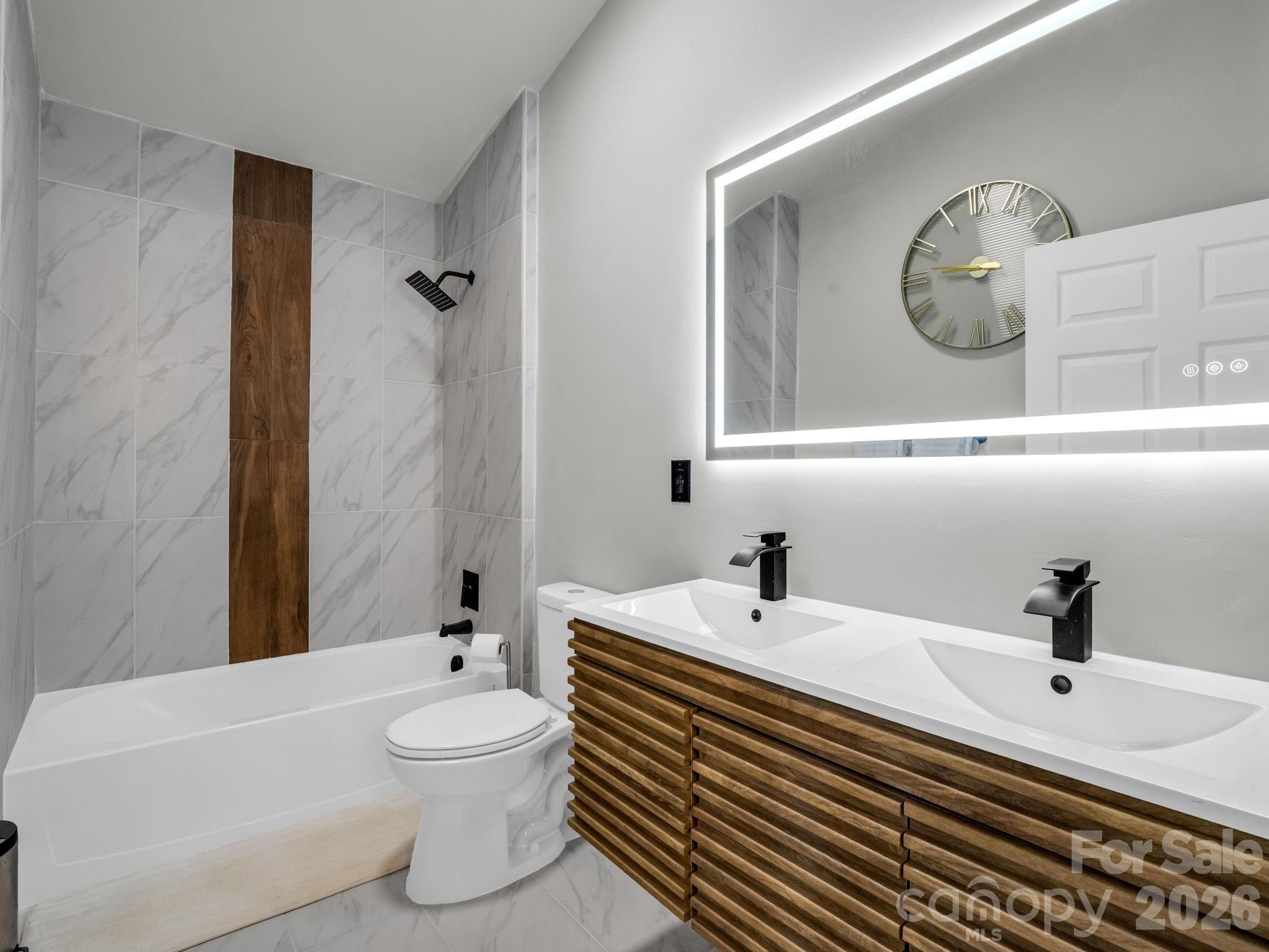 257 Roadrunner Circle — Lake Lure