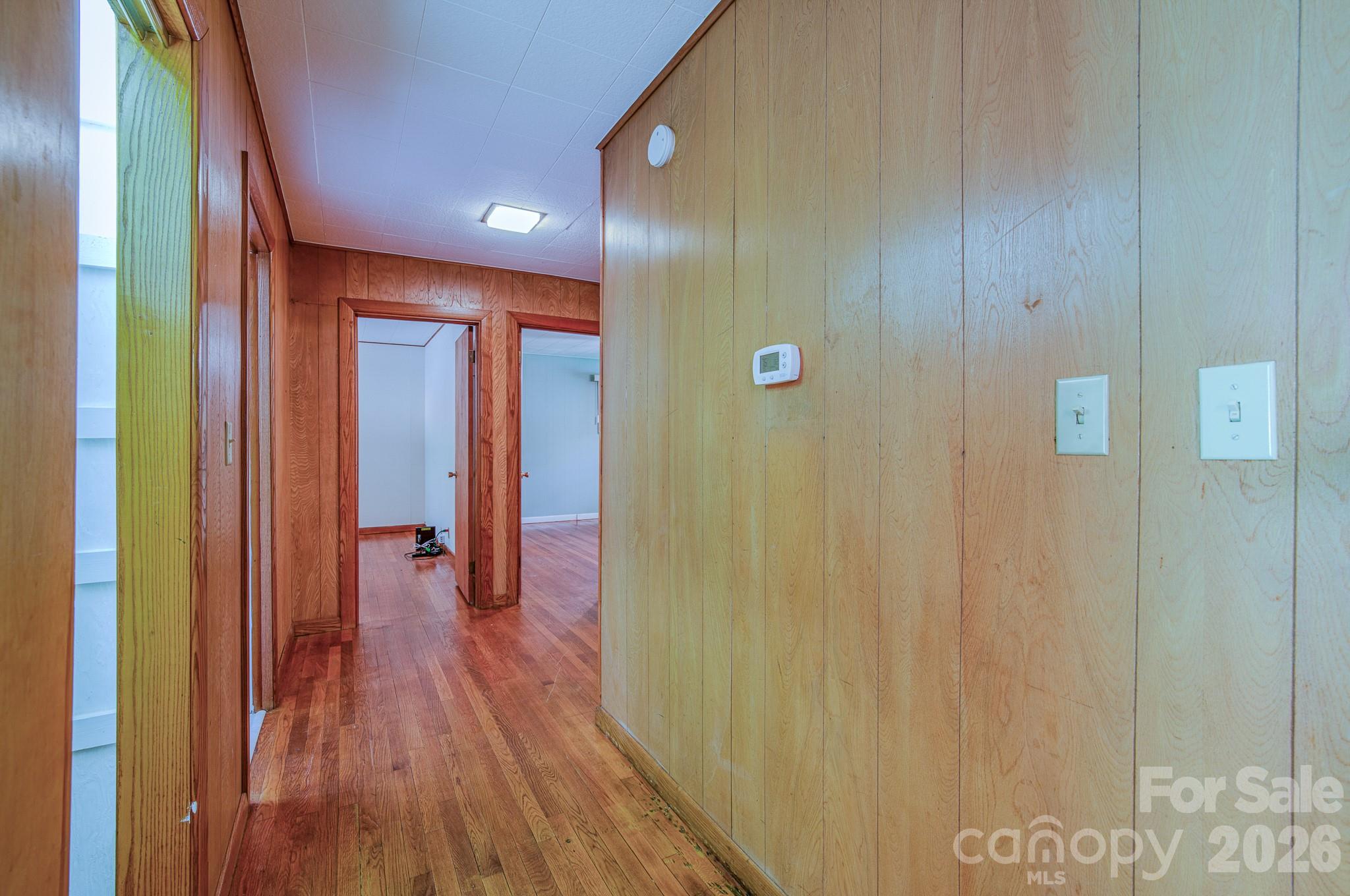 105 Alexander Avenue — Swannanoa