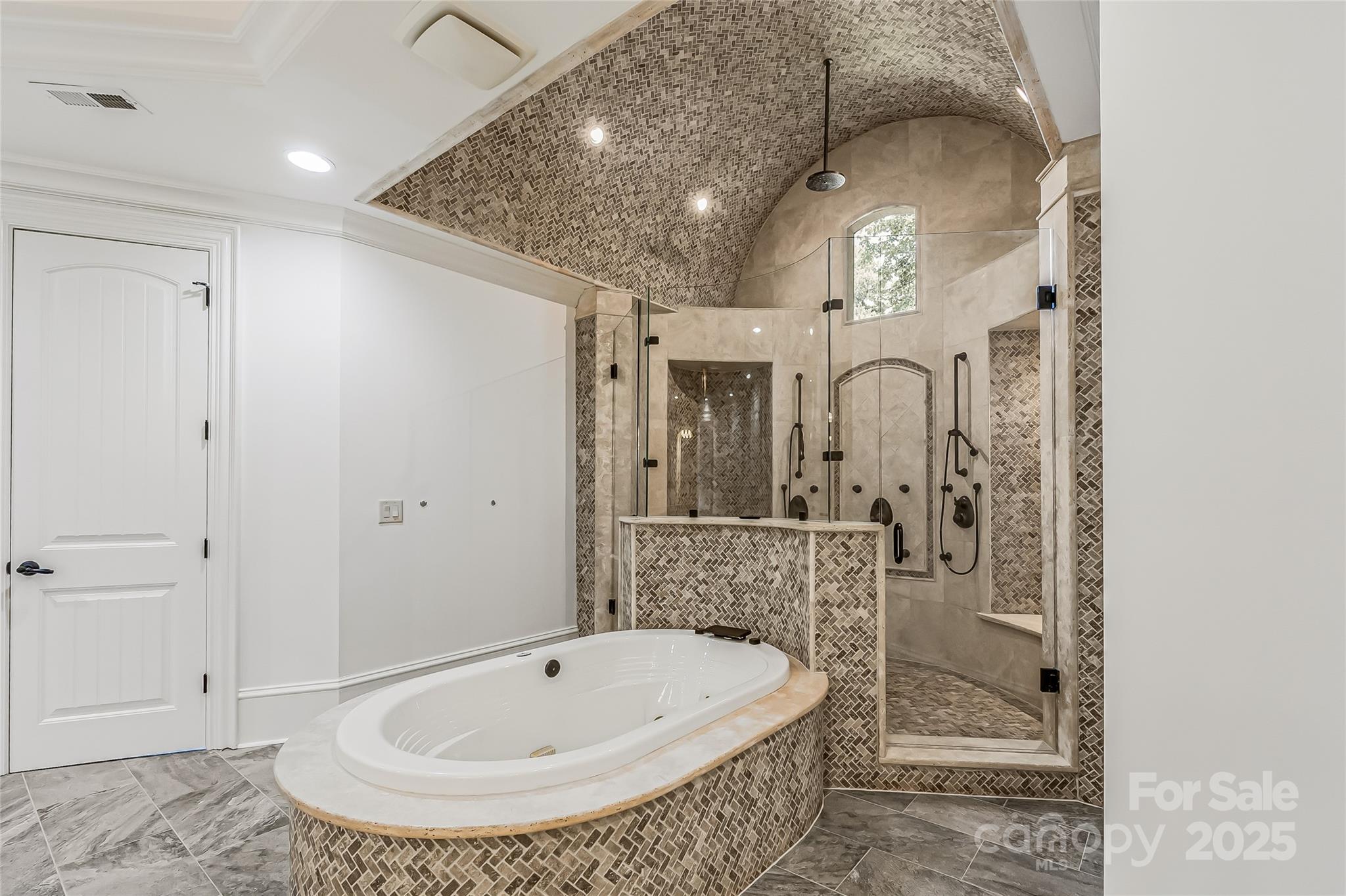 612 Beauhaven Lane — Waxhaw