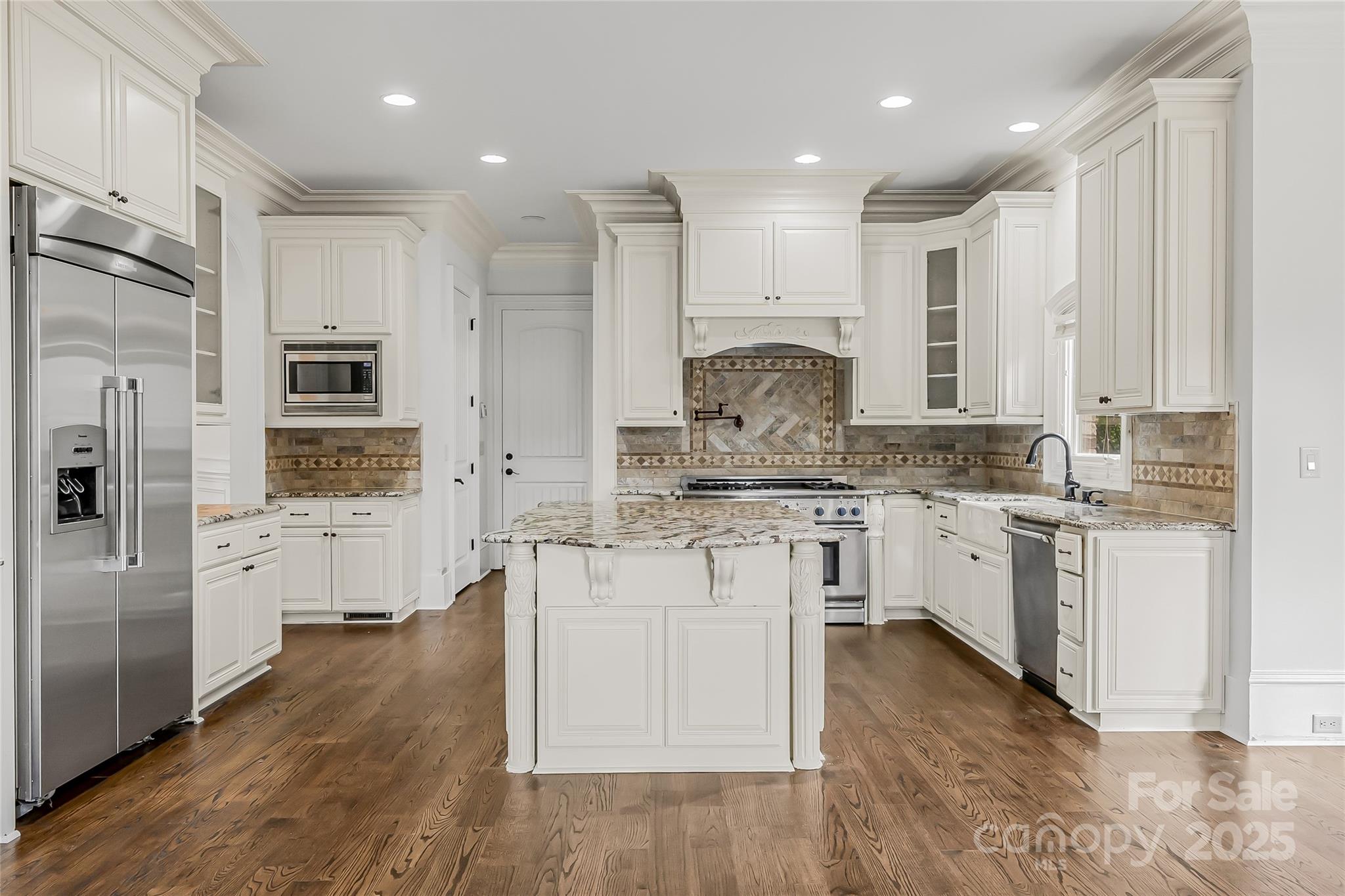 612 Beauhaven Lane — Waxhaw