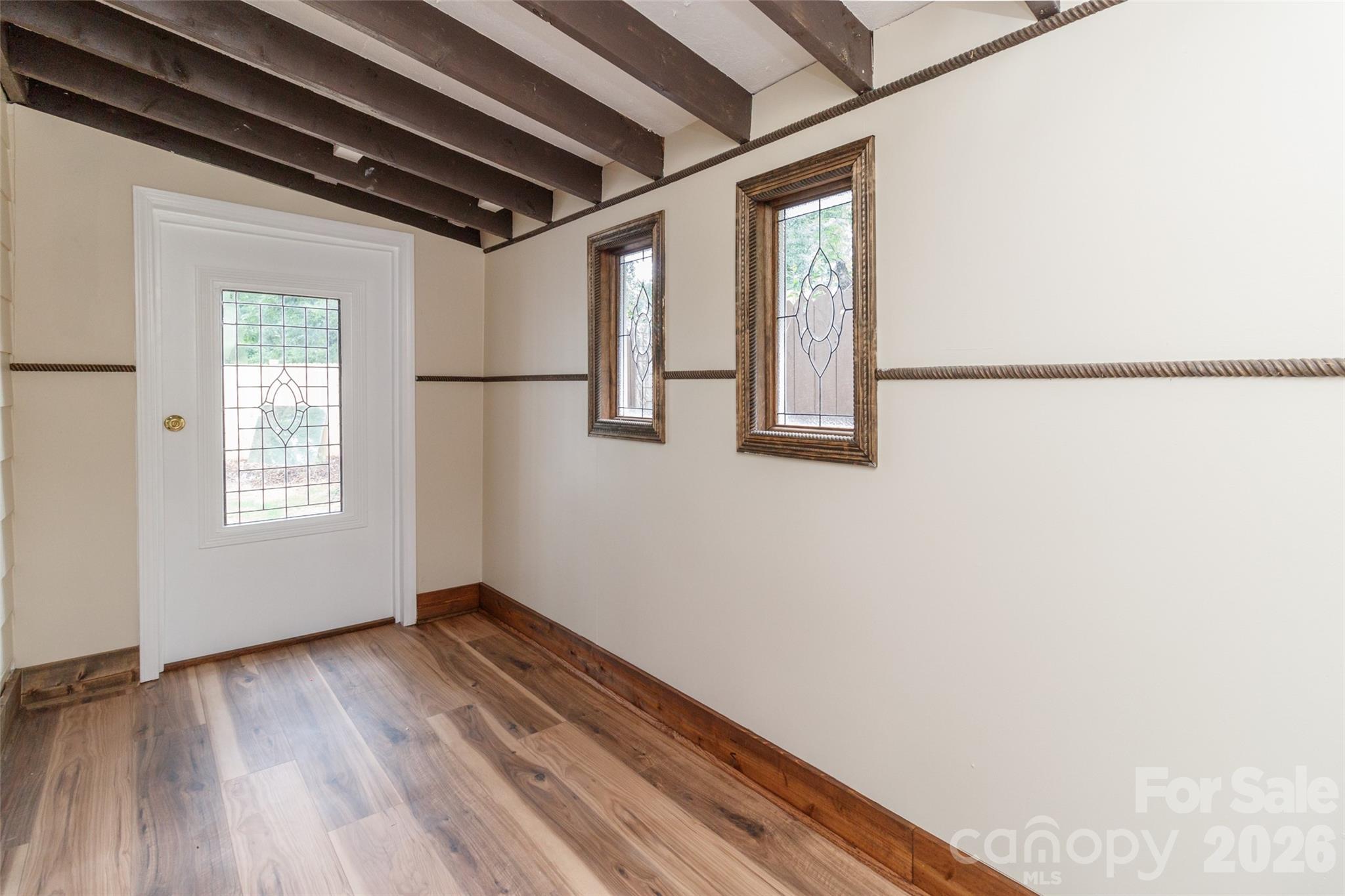 903 W Franklin Street — Monroe