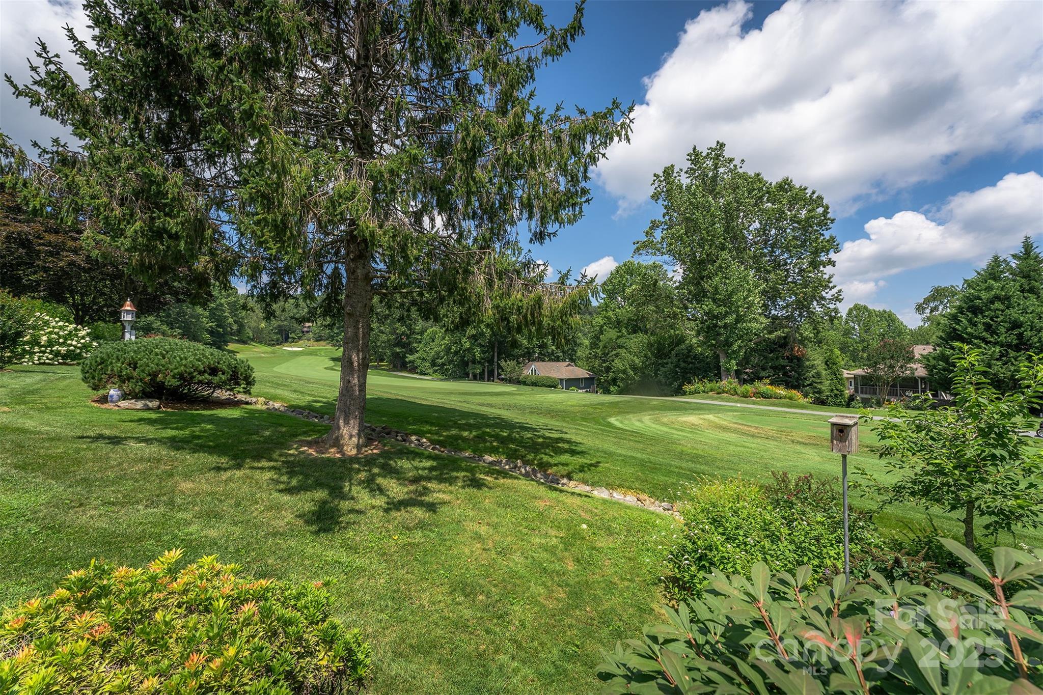 144 Overlook Drive — Flat Rock