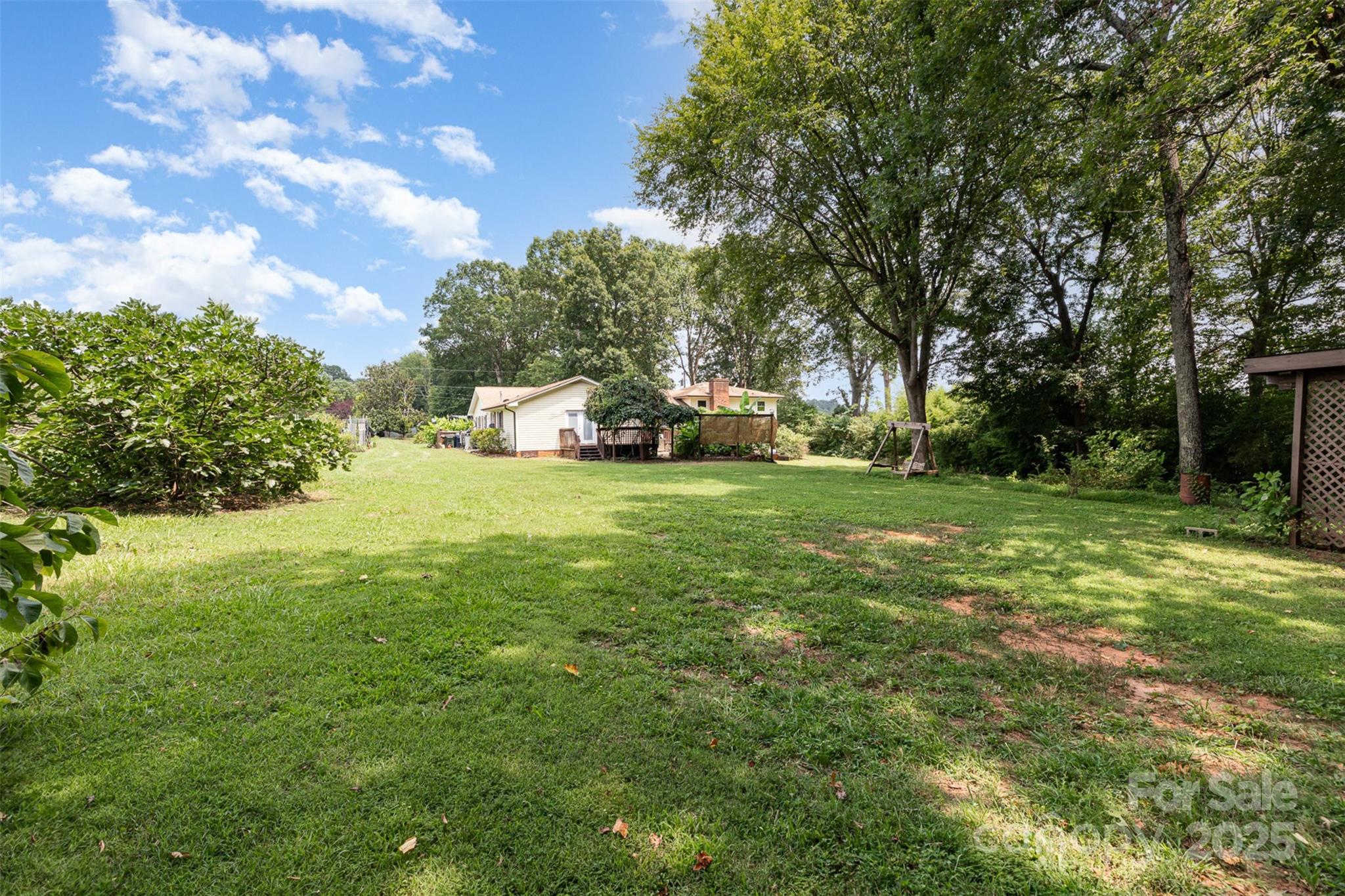9825 Hagers Road — Huntersville
