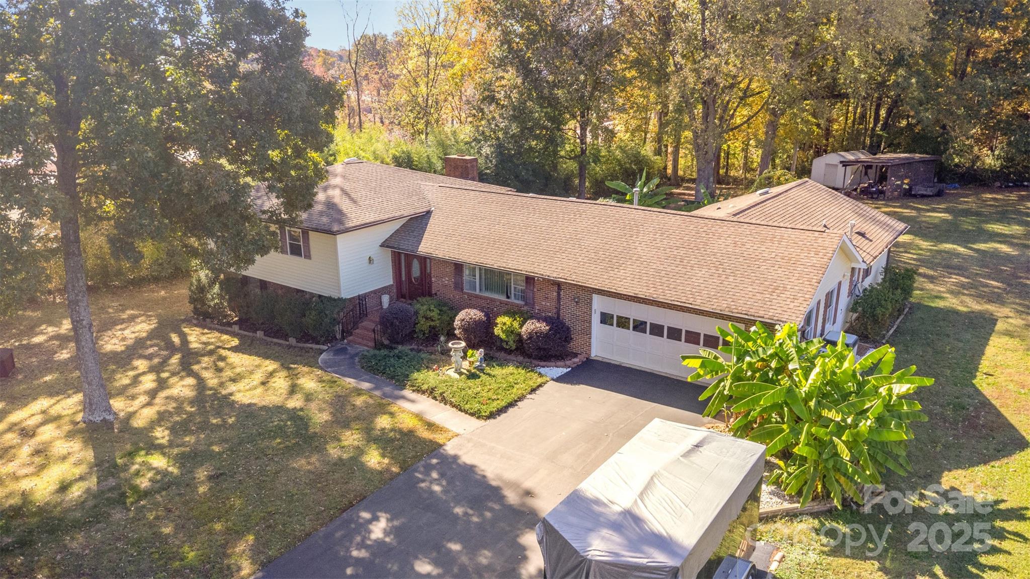 9825 Hagers Road — Huntersville