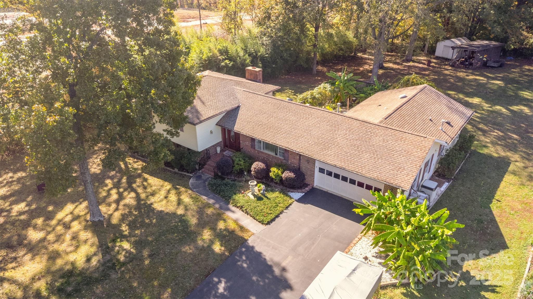 9825 Hagers Road — Huntersville
