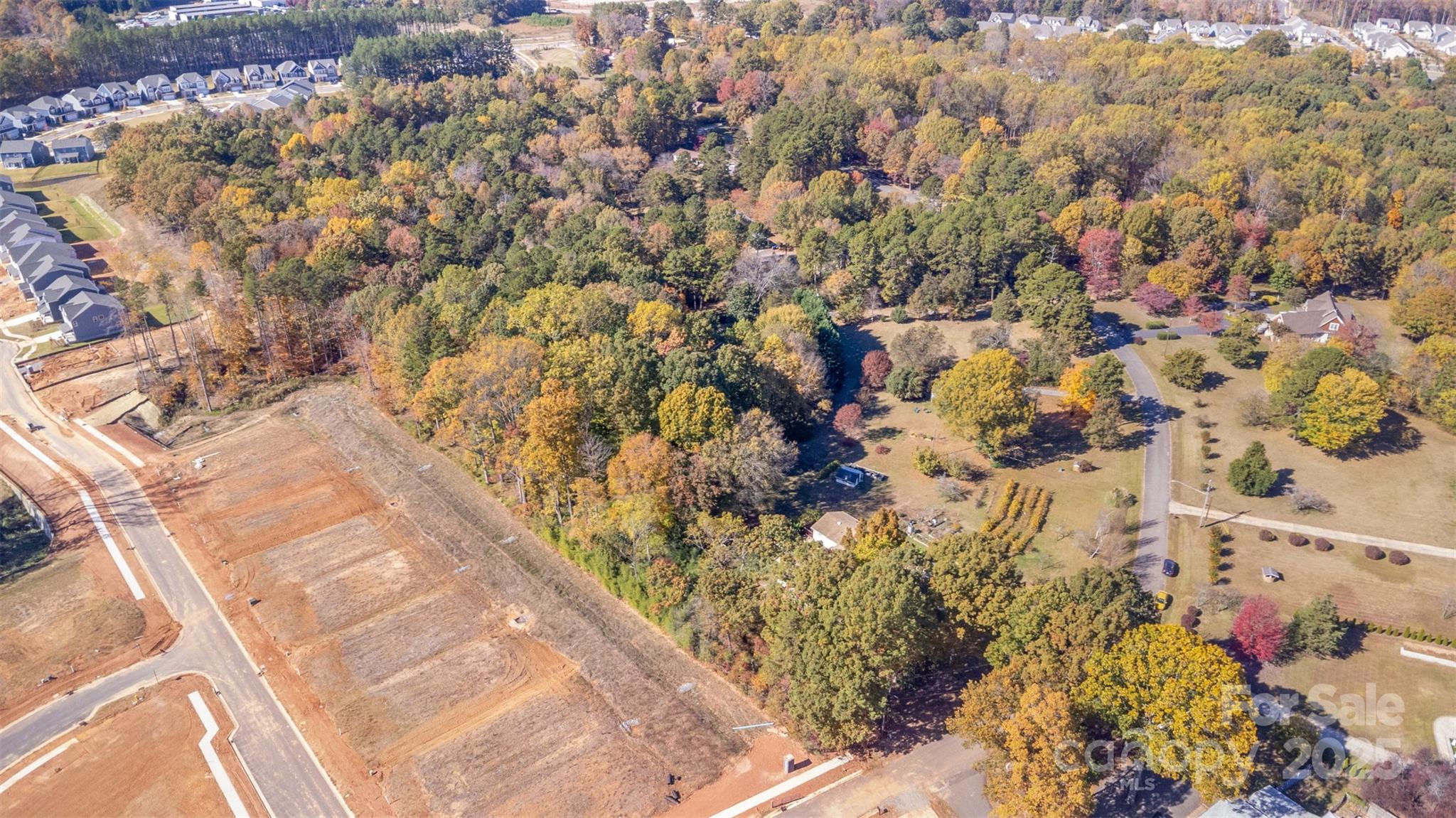 9825 Hagers Road — Huntersville