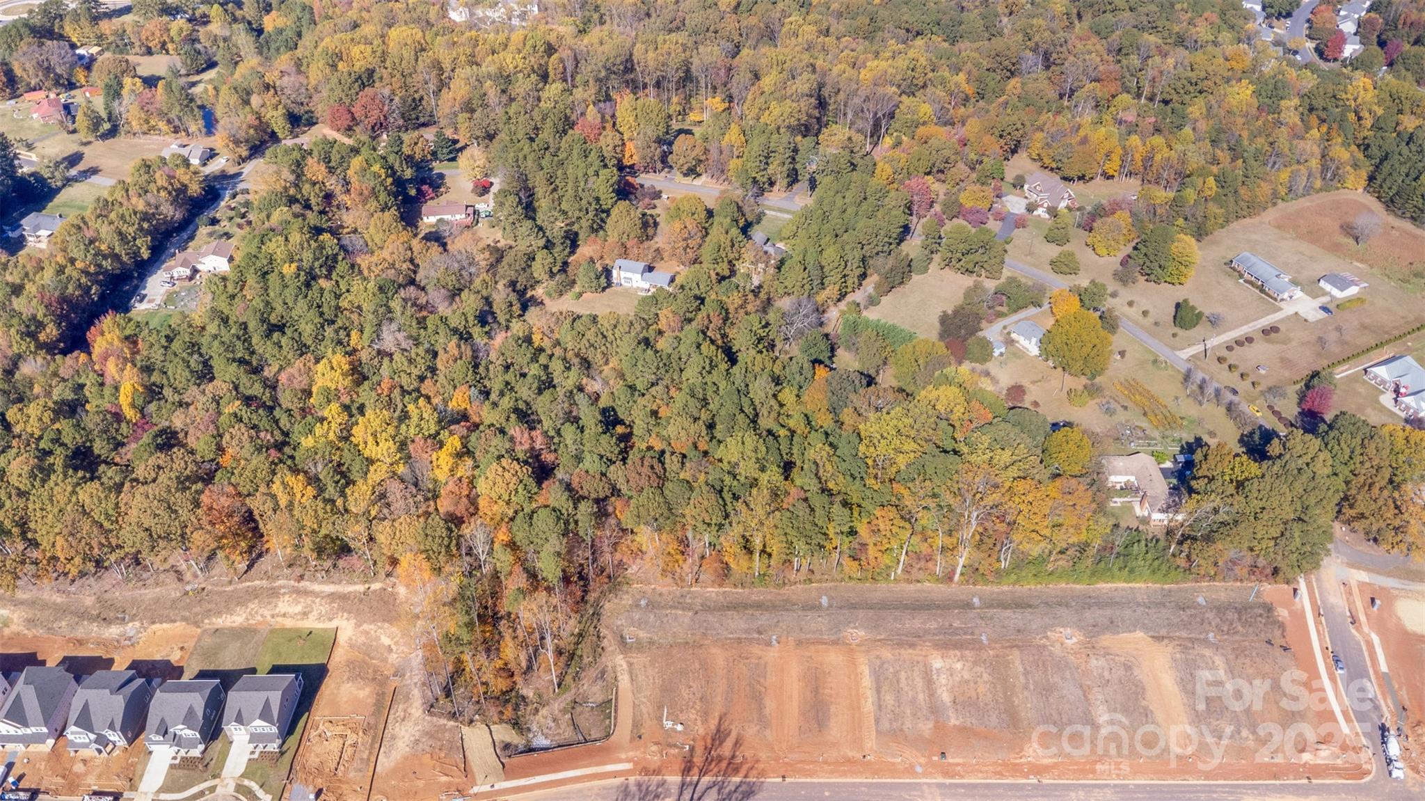 9825 Hagers Road — Huntersville