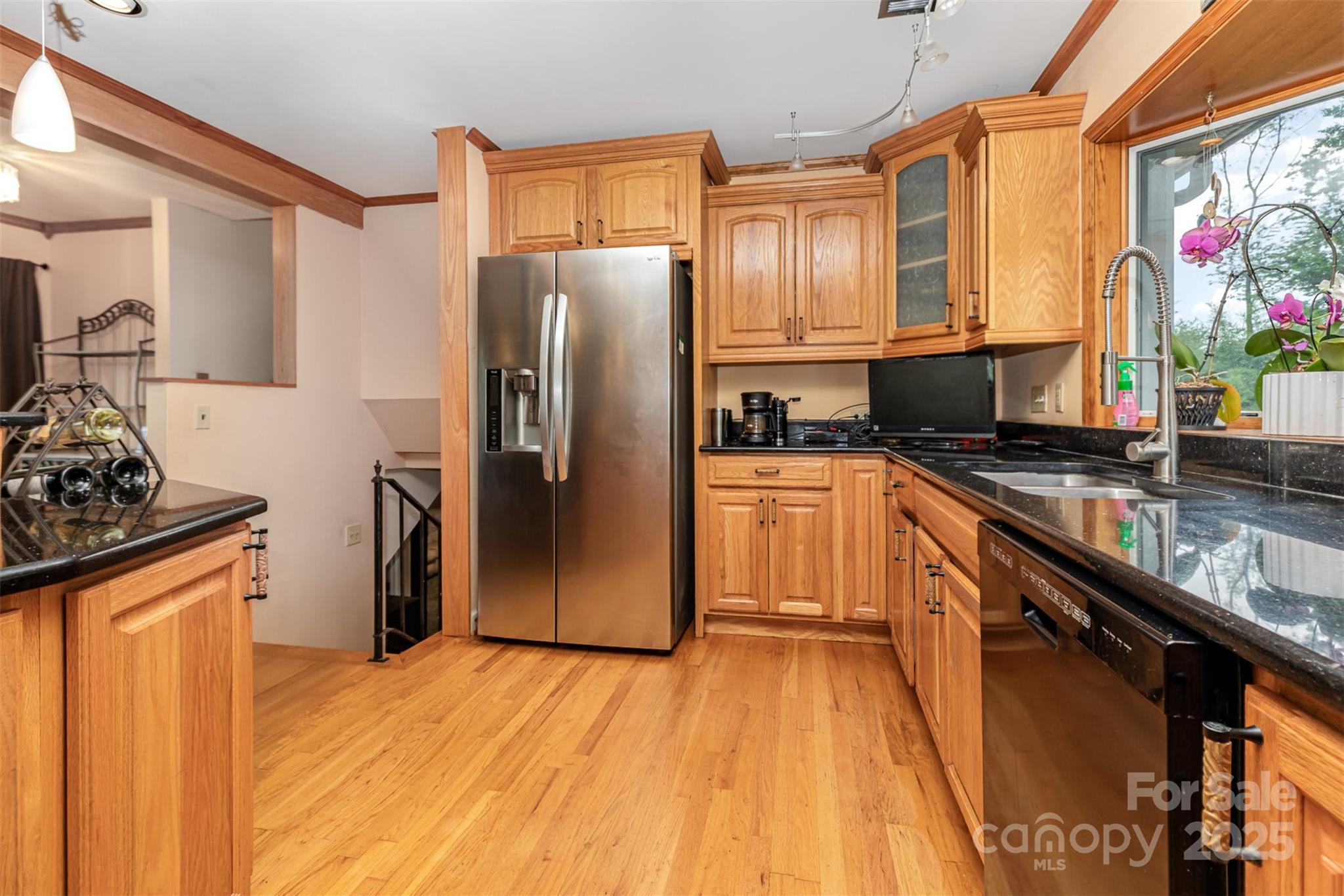 9825 Hagers Road — Huntersville