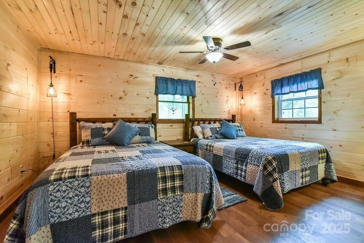 48 Buck Ridge Road — Fairview