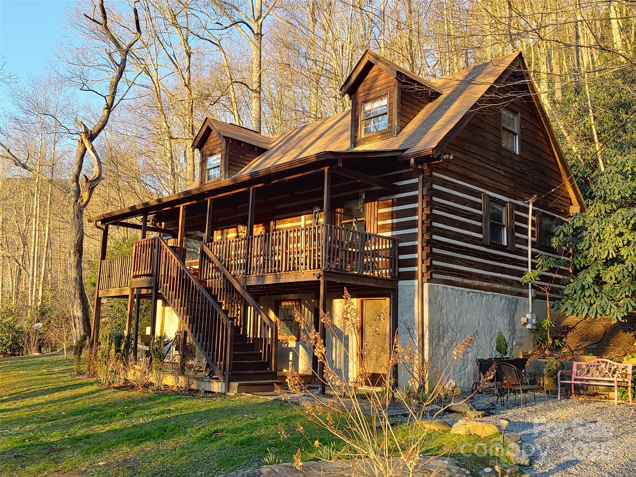 48 Buck Ridge Road — Fairview