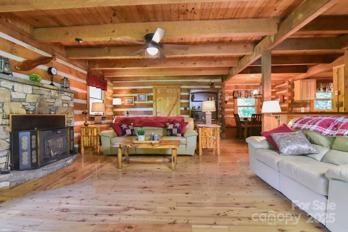 48 Buck Ridge Road — Fairview