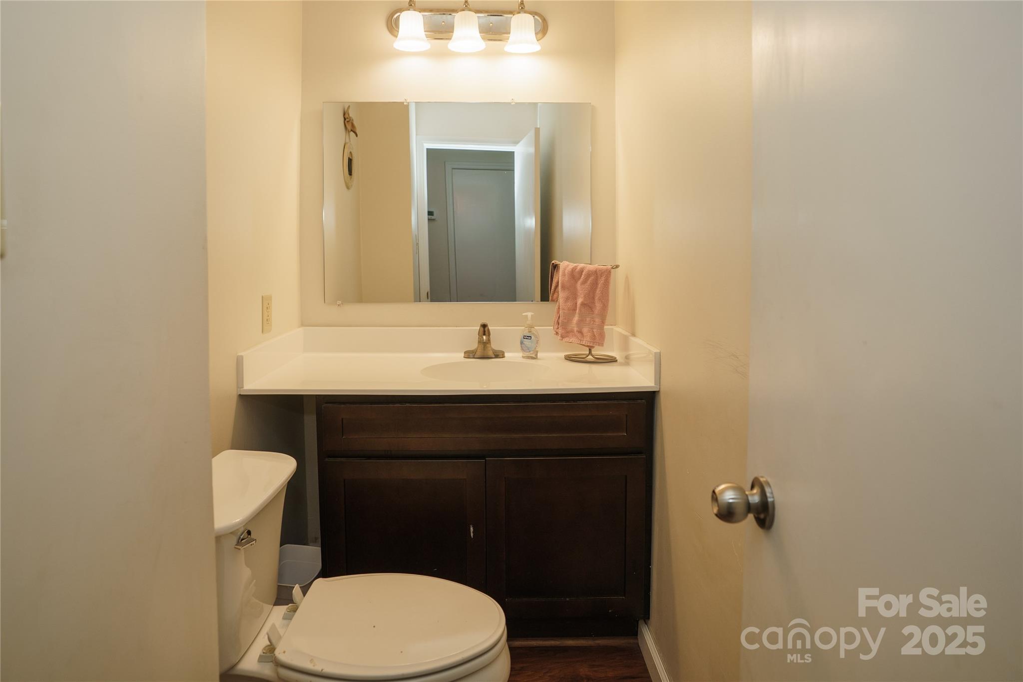 427 Willow Road — Salisbury