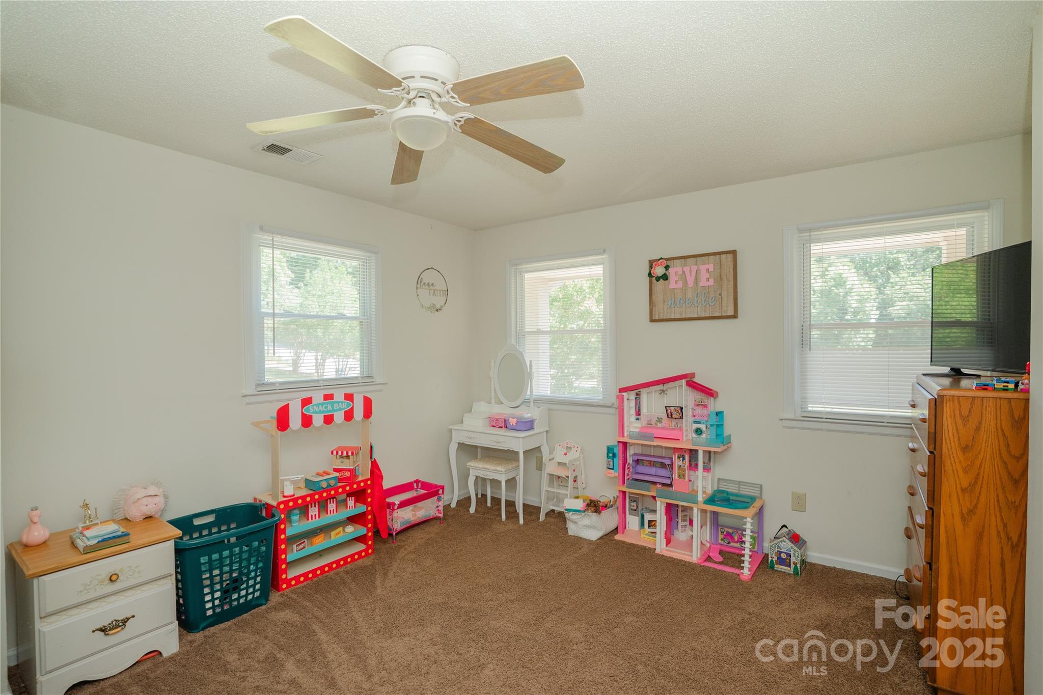 427 Willow Road — Salisbury