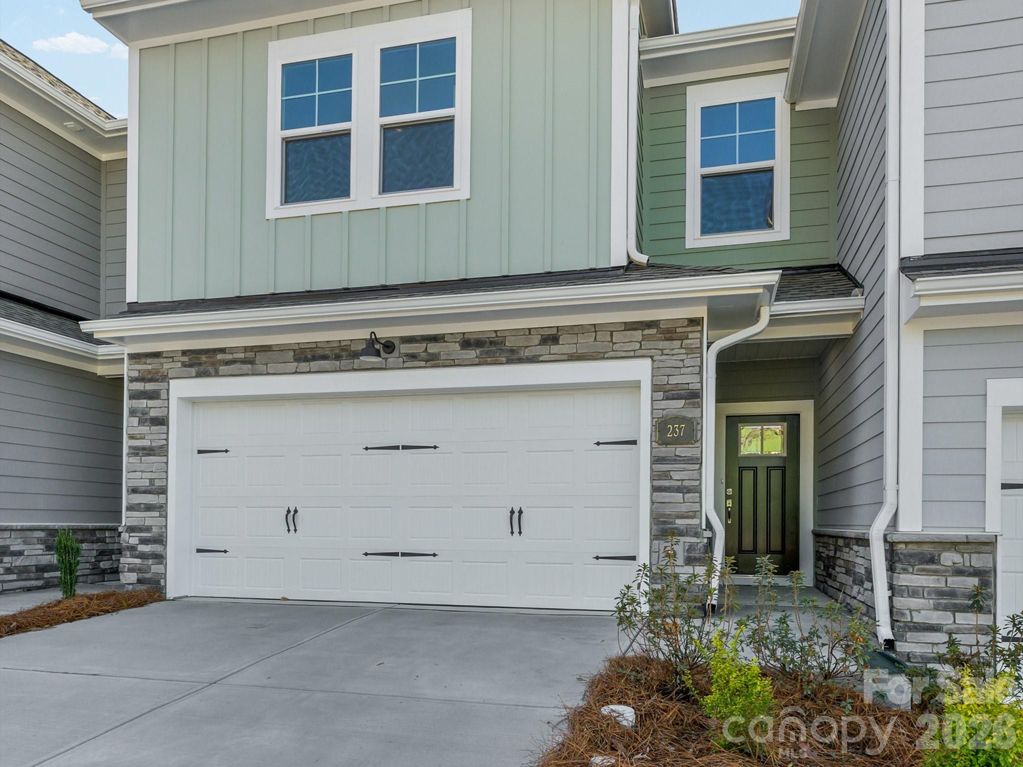 237 Alluvium Lane — Waxhaw