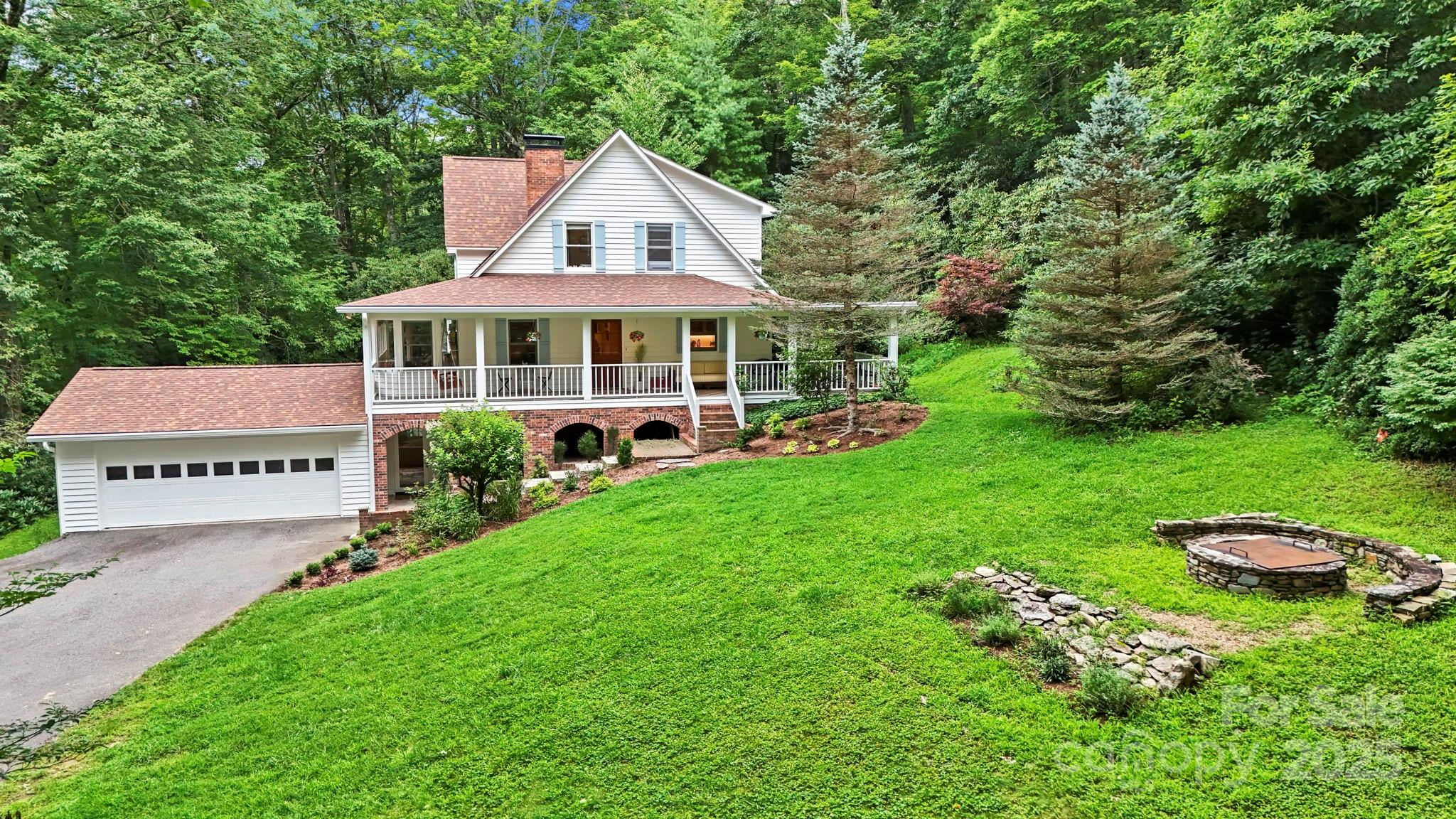 127 Boulder Lane — Blowing Rock