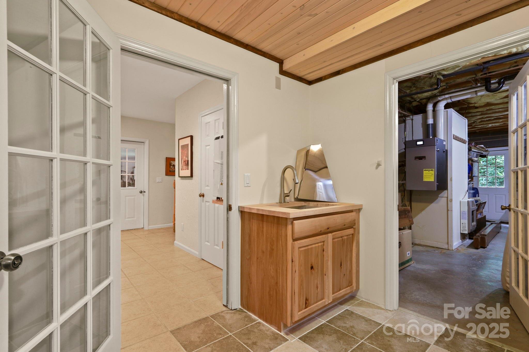 127 Boulder Lane — Blowing Rock