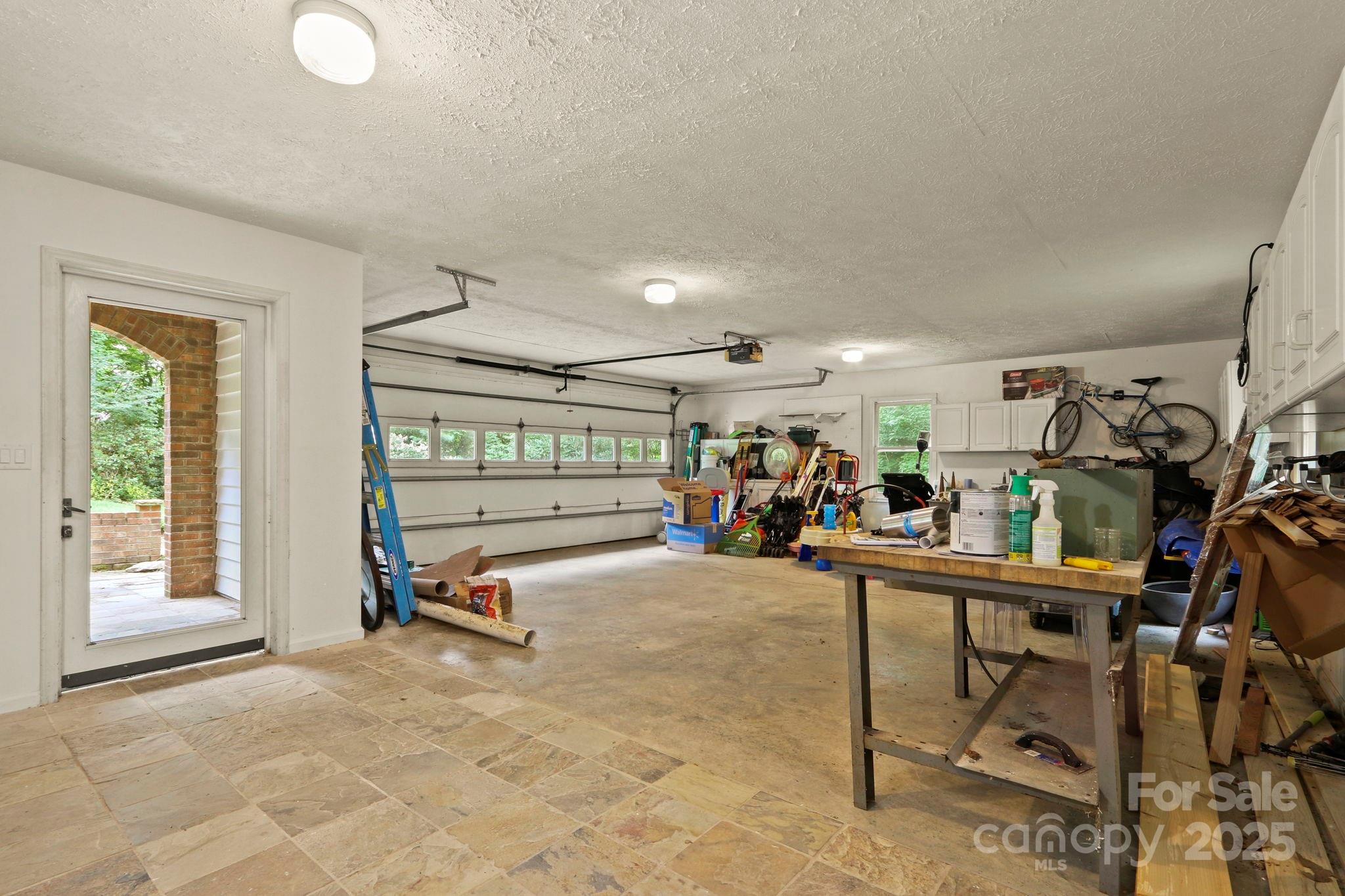 127 Boulder Lane — Blowing Rock