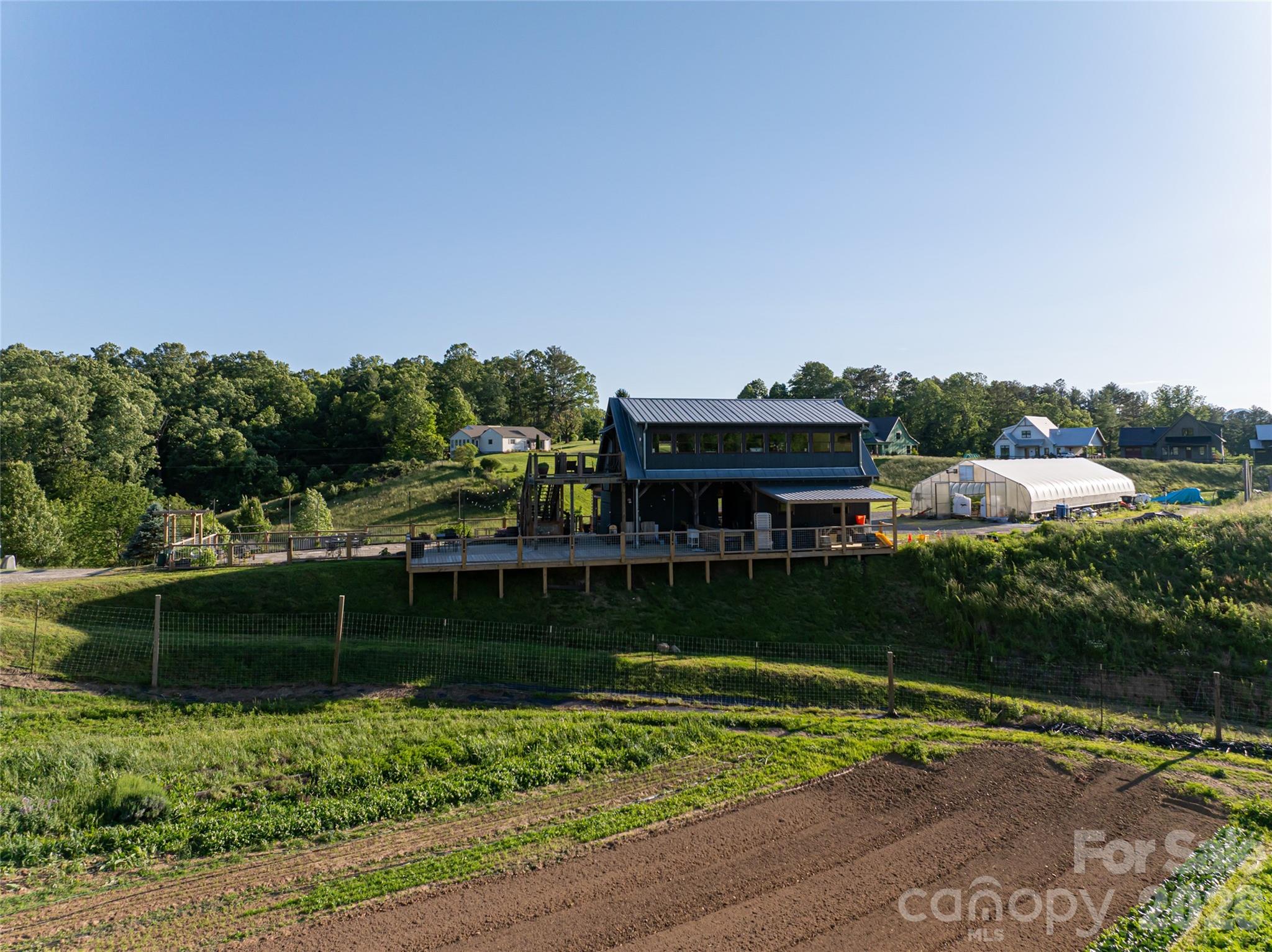 7 Bee Balm Way — Asheville