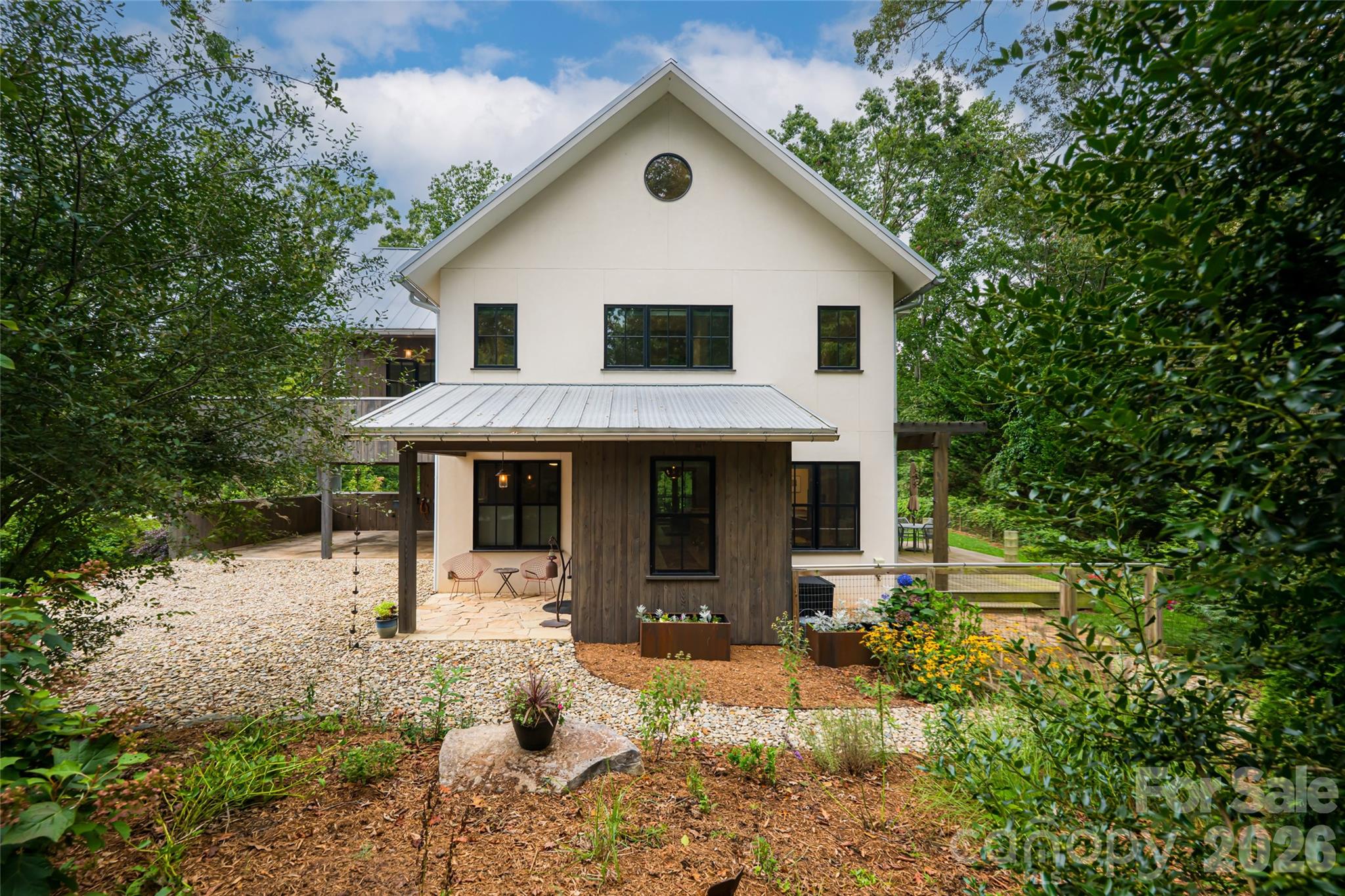 7 Bee Balm Way — Asheville