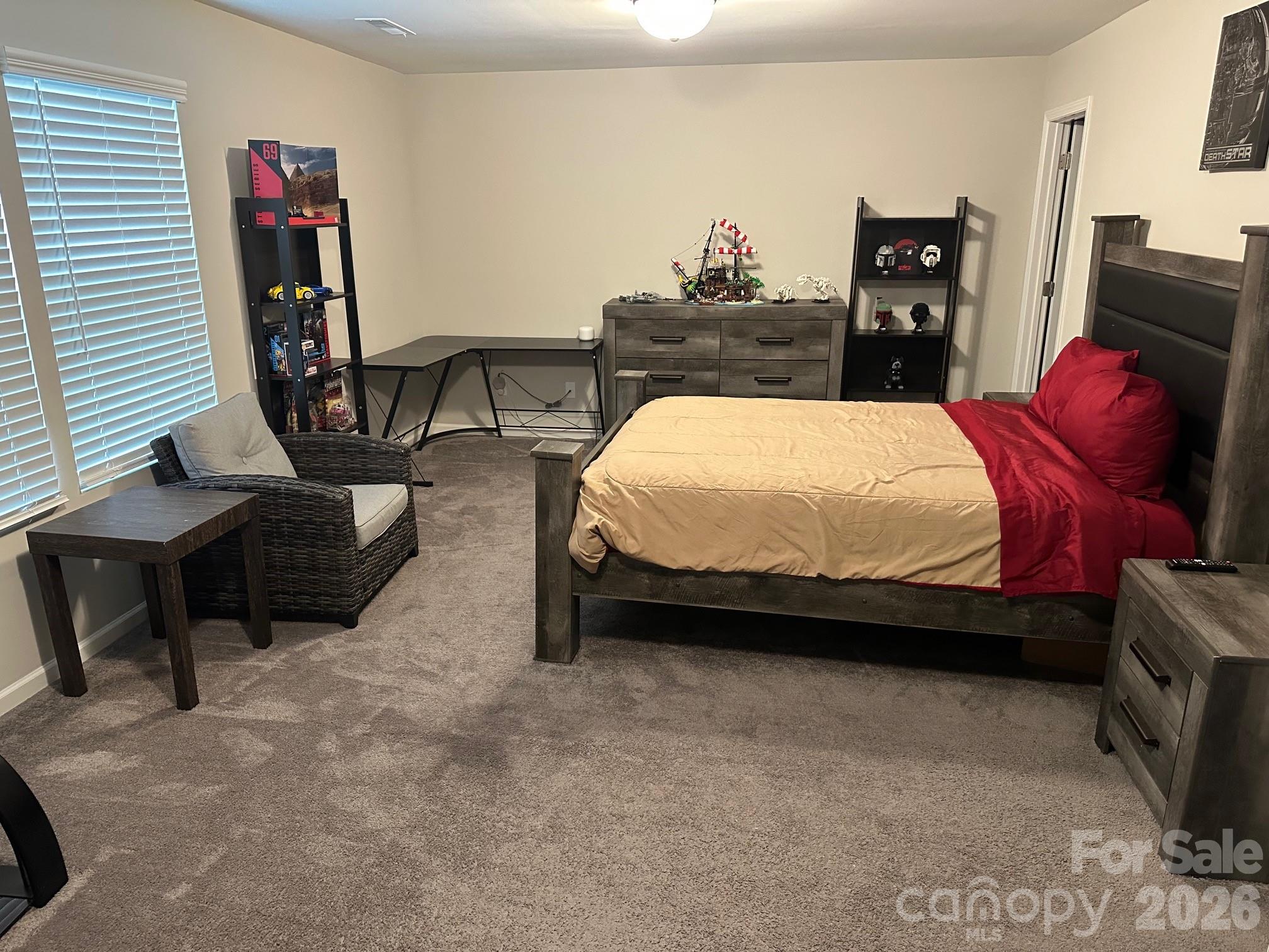 1376 Whistling Lane — York