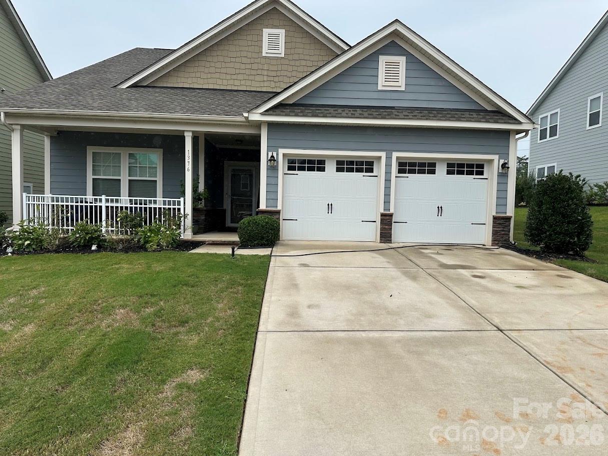 1376 Whistling Lane — York