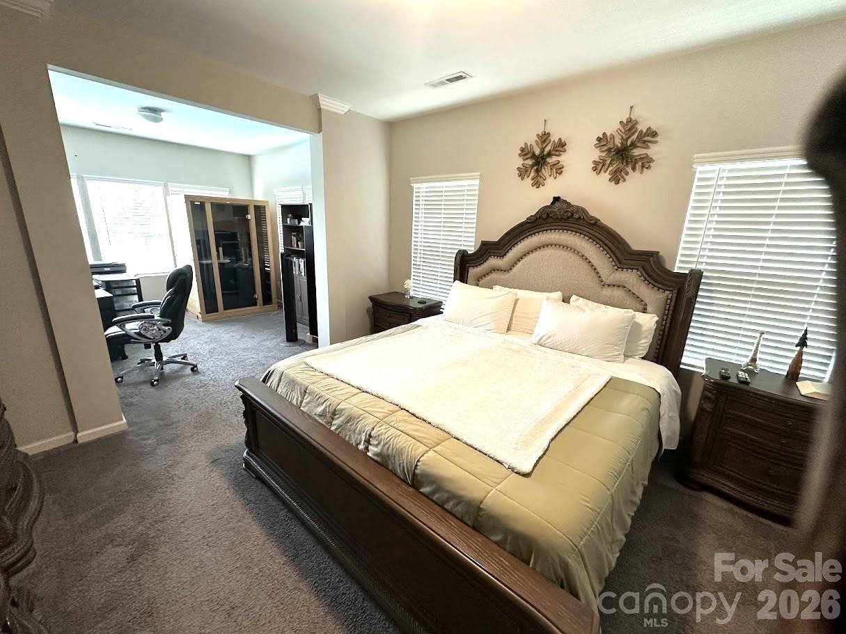 1376 Whistling Lane — York