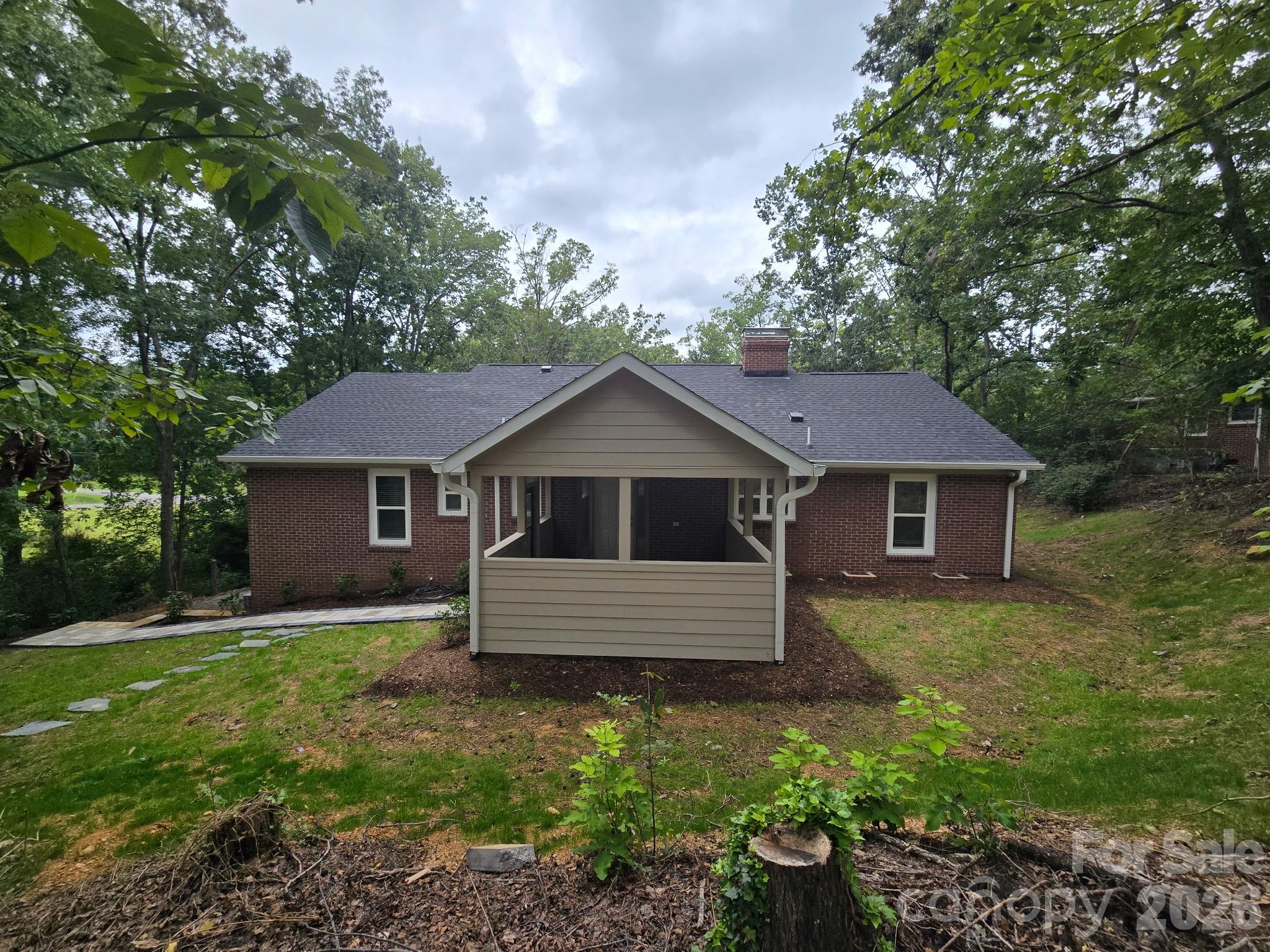 126 Sunset Drive — Chester