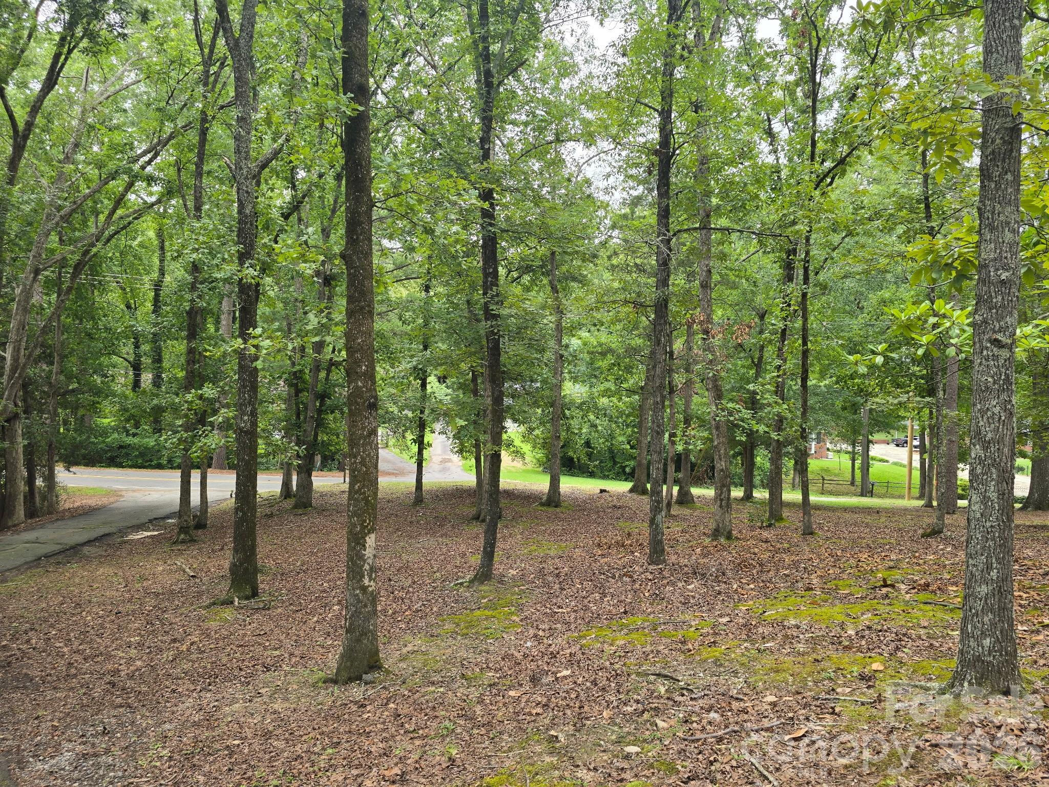 126 Sunset Drive — Chester