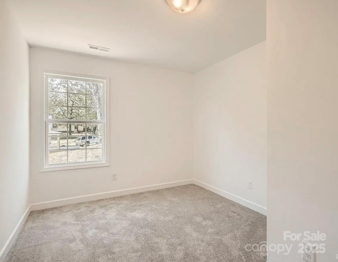 815 sherwood Avenue — Albemarle