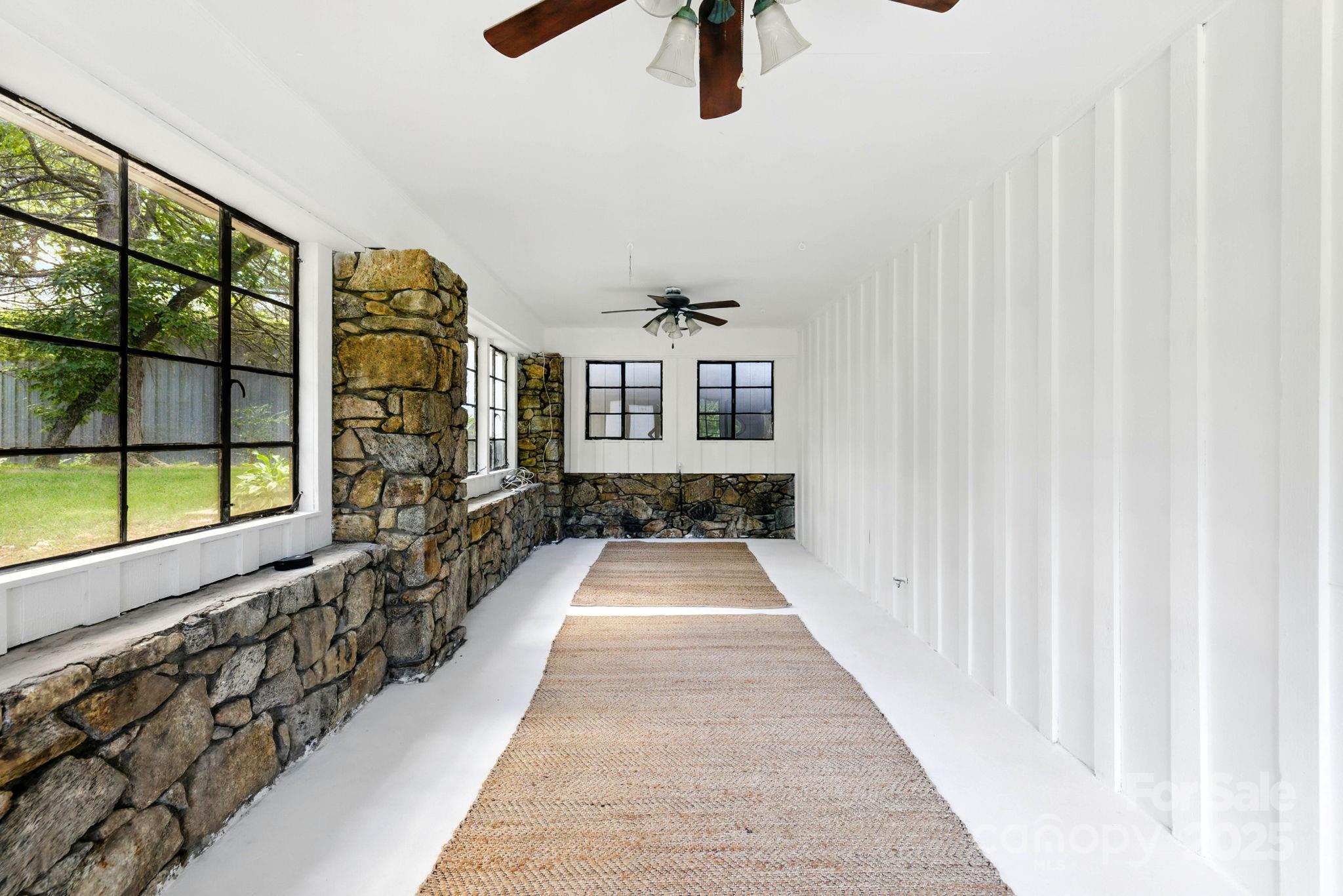 7741 Brevard Road — Etowah
