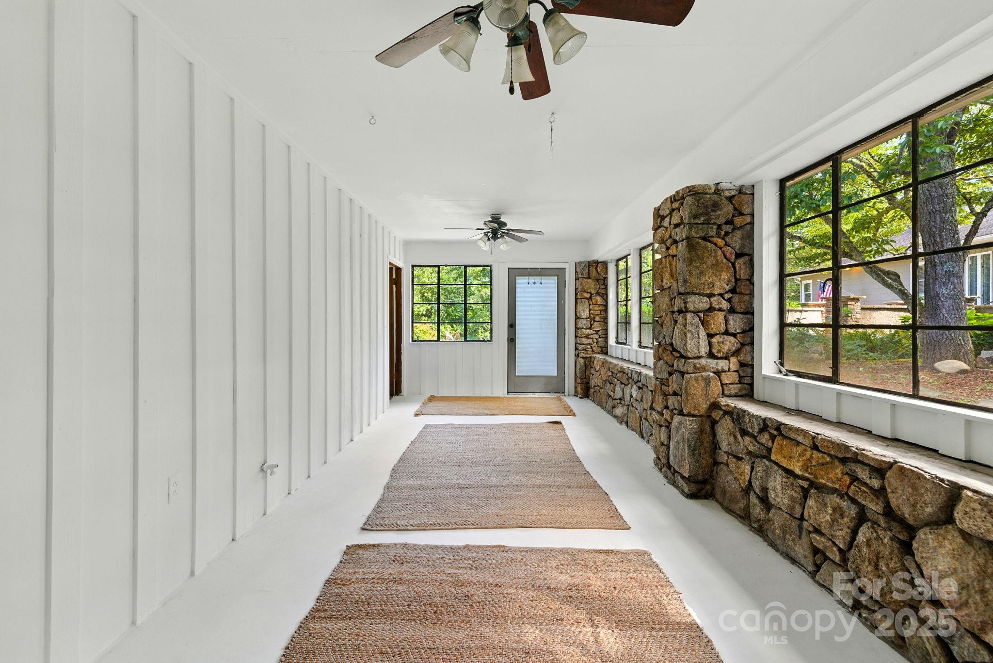 7741 Brevard Road — Etowah