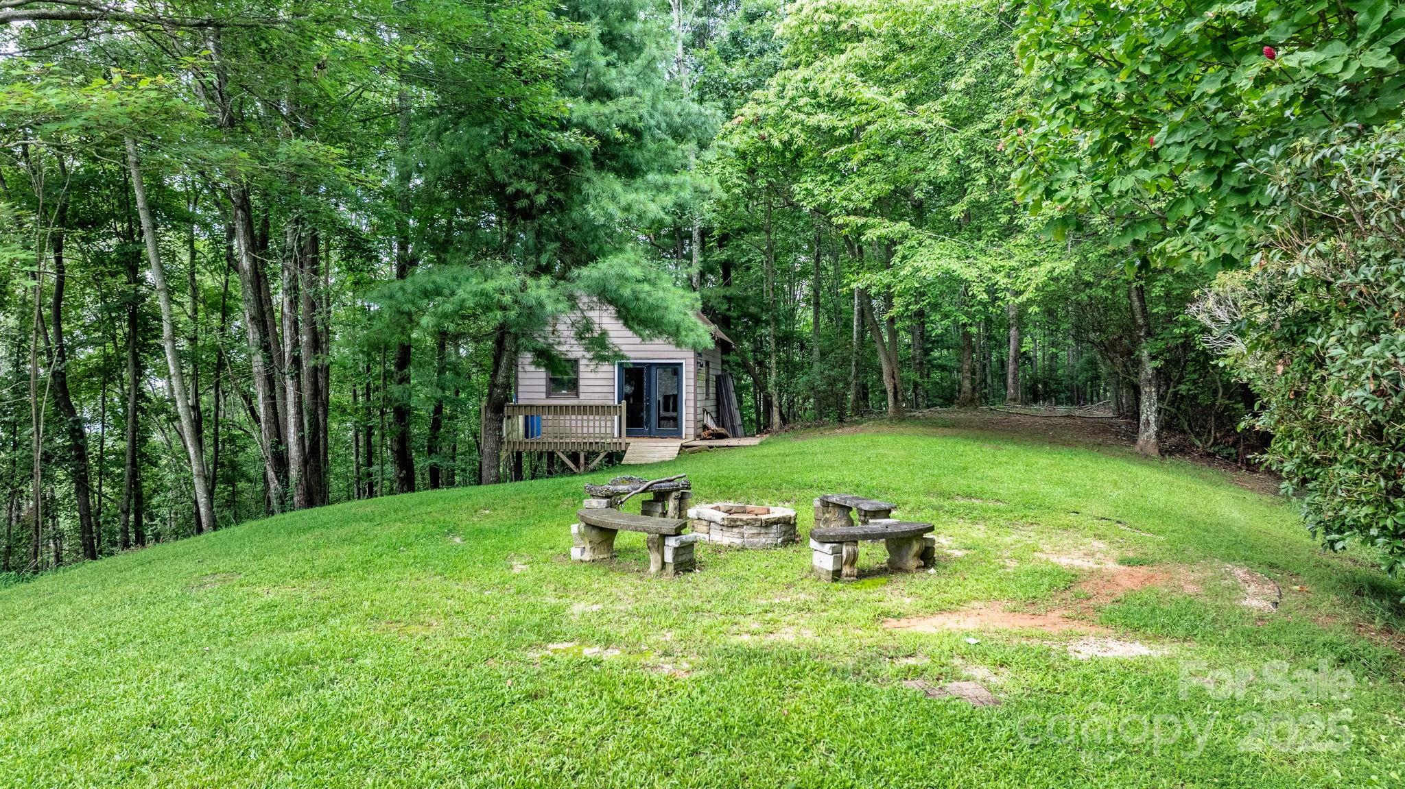4415 Laurel Ridge Drive — Lenoir