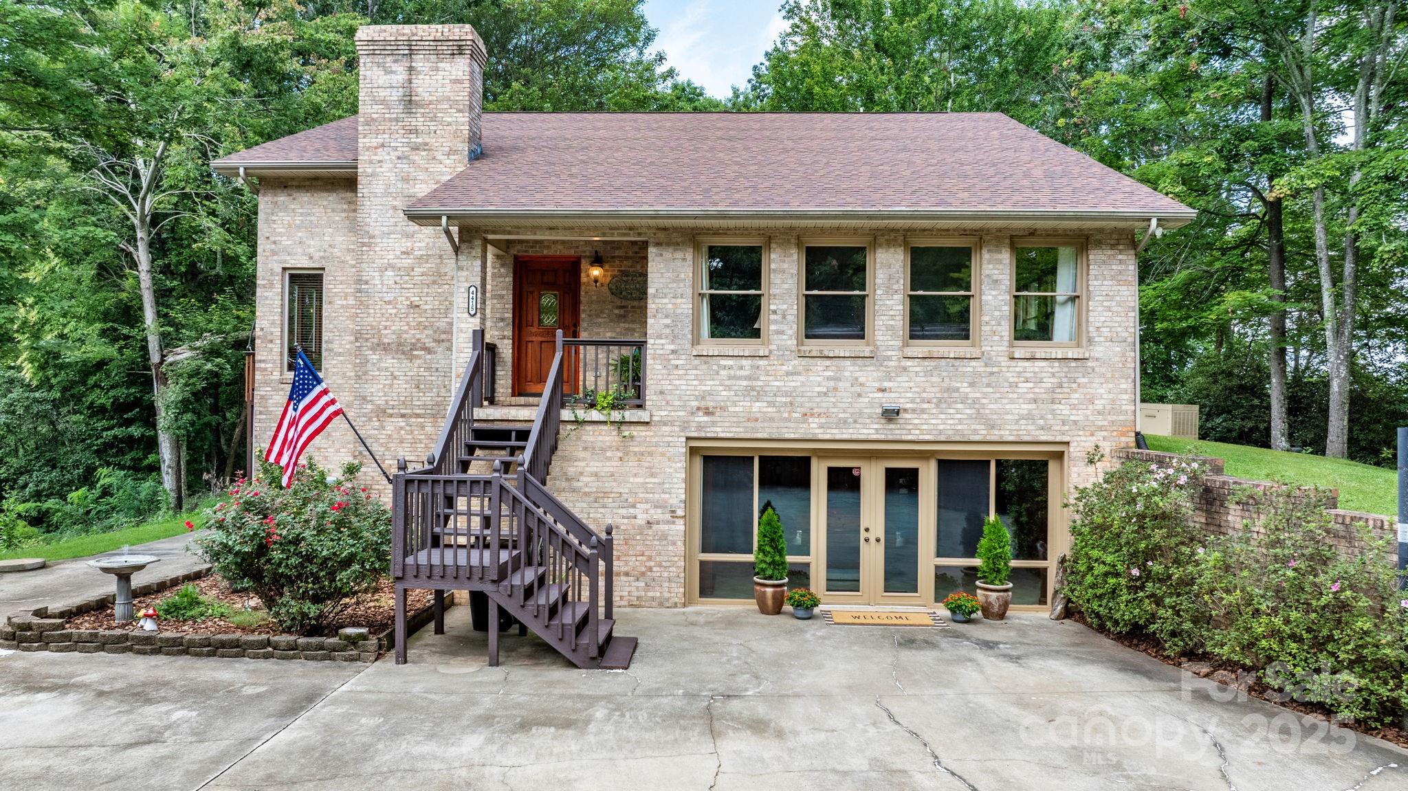 4415 Laurel Ridge Drive — Lenoir