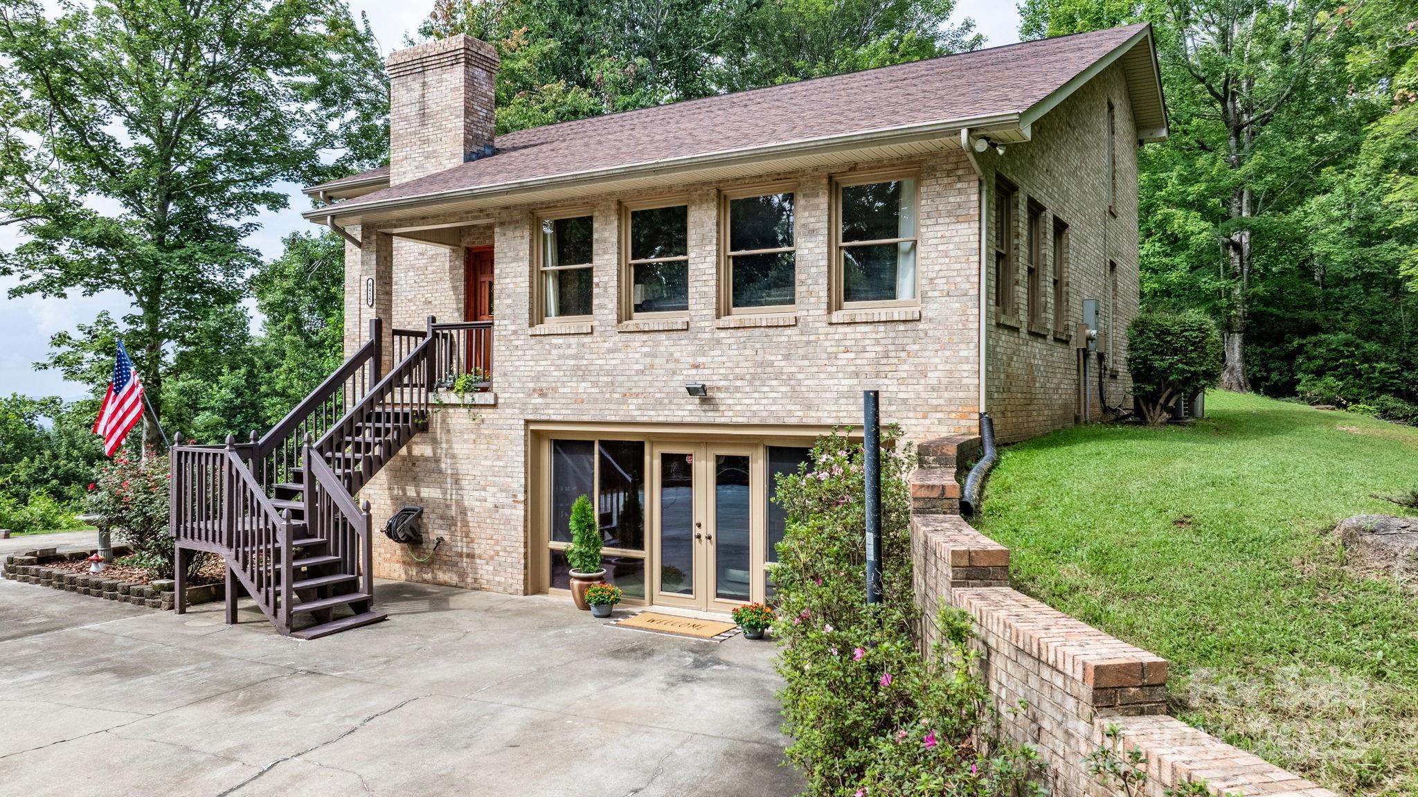 4415 Laurel Ridge Drive — Lenoir