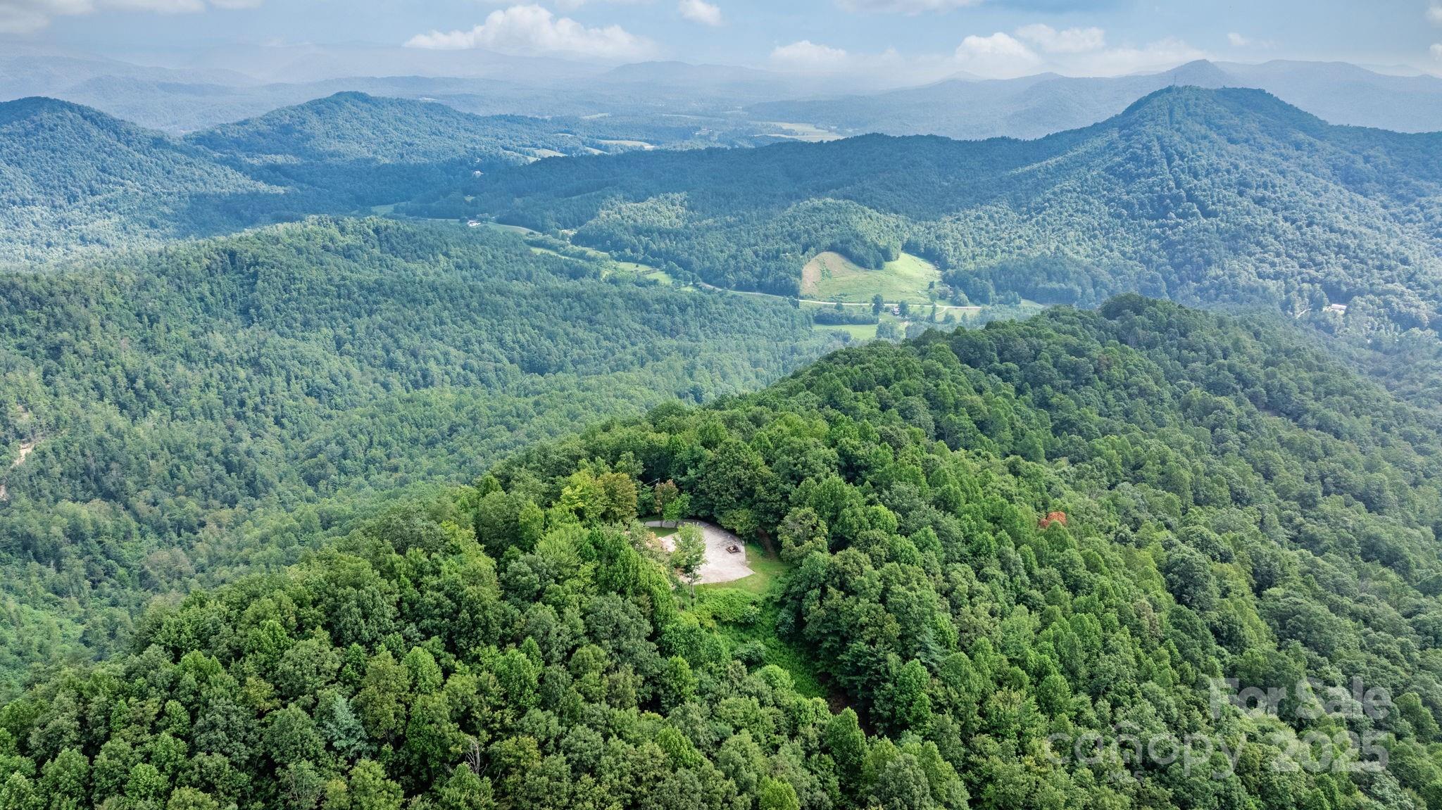 4415 Laurel Ridge Drive — Lenoir