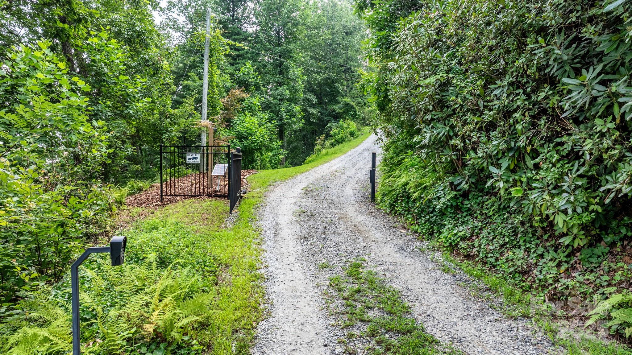 4415 Laurel Ridge Drive — Lenoir