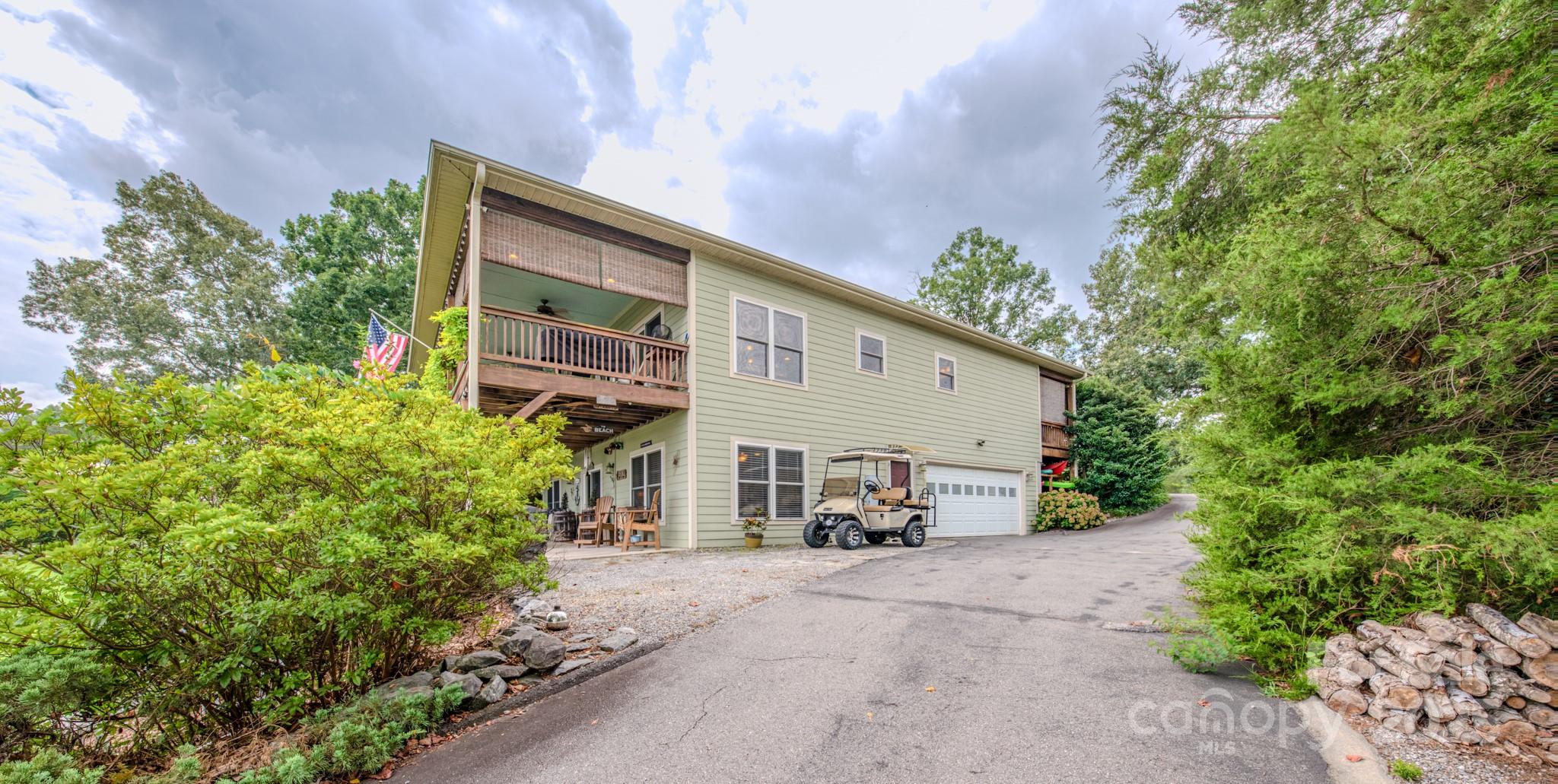 101 Lake Club Lane — Nebo