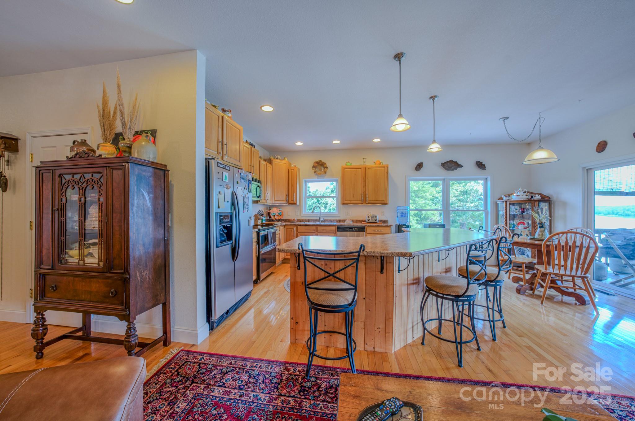 101 Lake Club Lane — Nebo